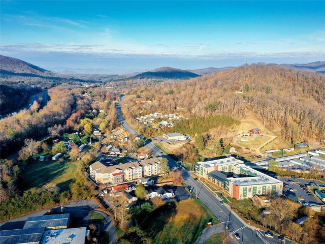 2236 US 70 Highway, Swannanoa, NC, 28778