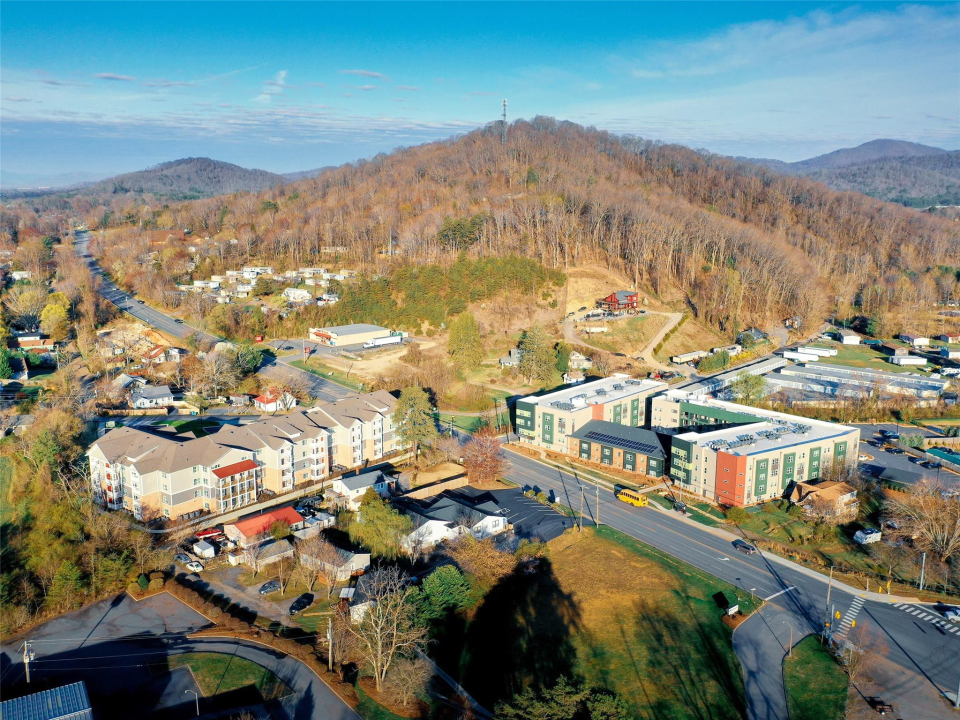 2236 US 70 Highway - Photo 2