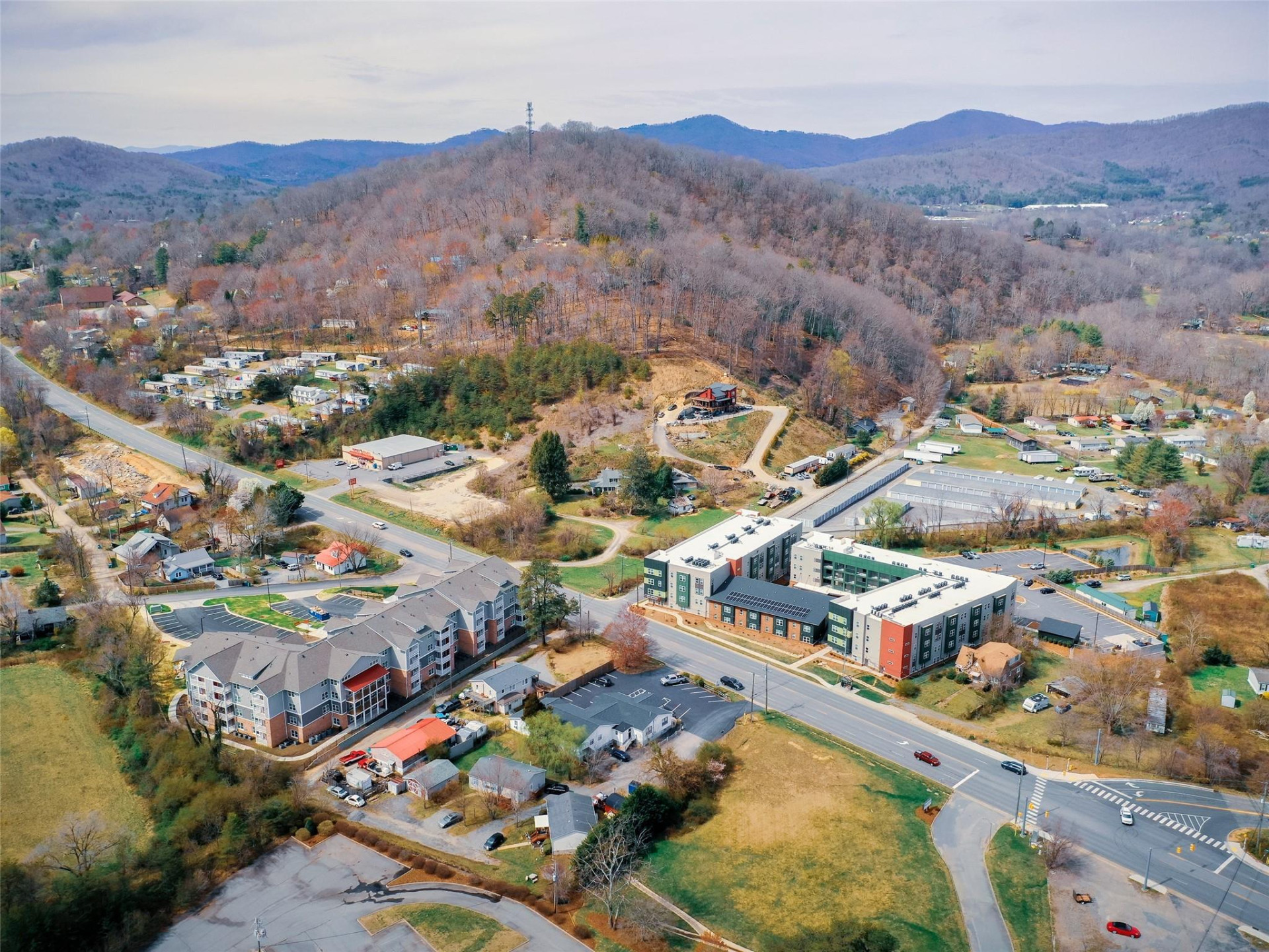 2236 US 70 Highway - Photo 5