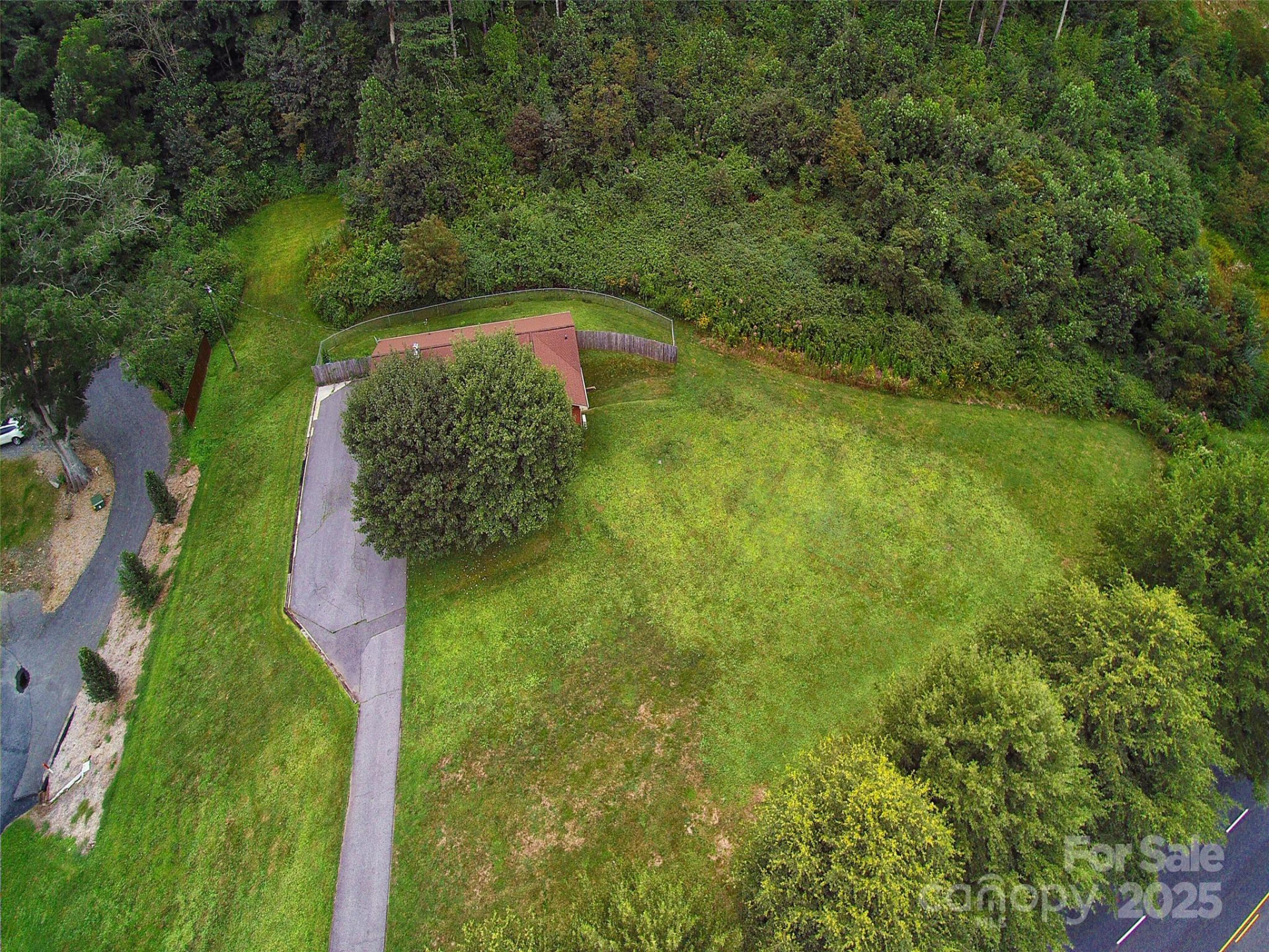 1460 Russ Avenue - Photo 11