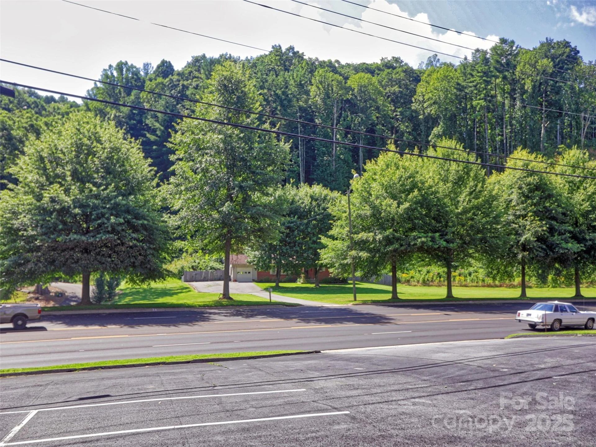 1460 Russ Avenue - Photo 3