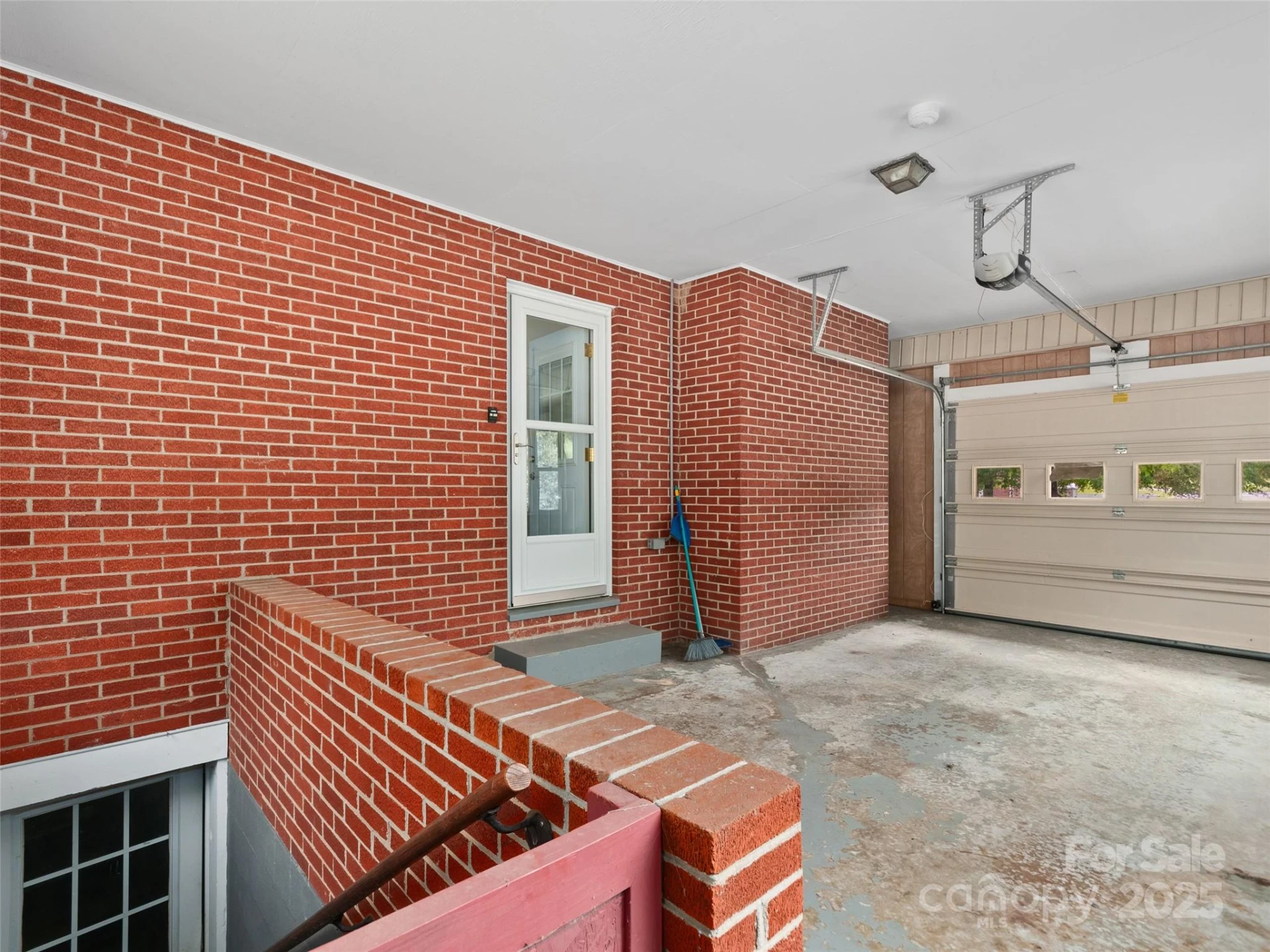 1460 Russ Avenue - Photo 21