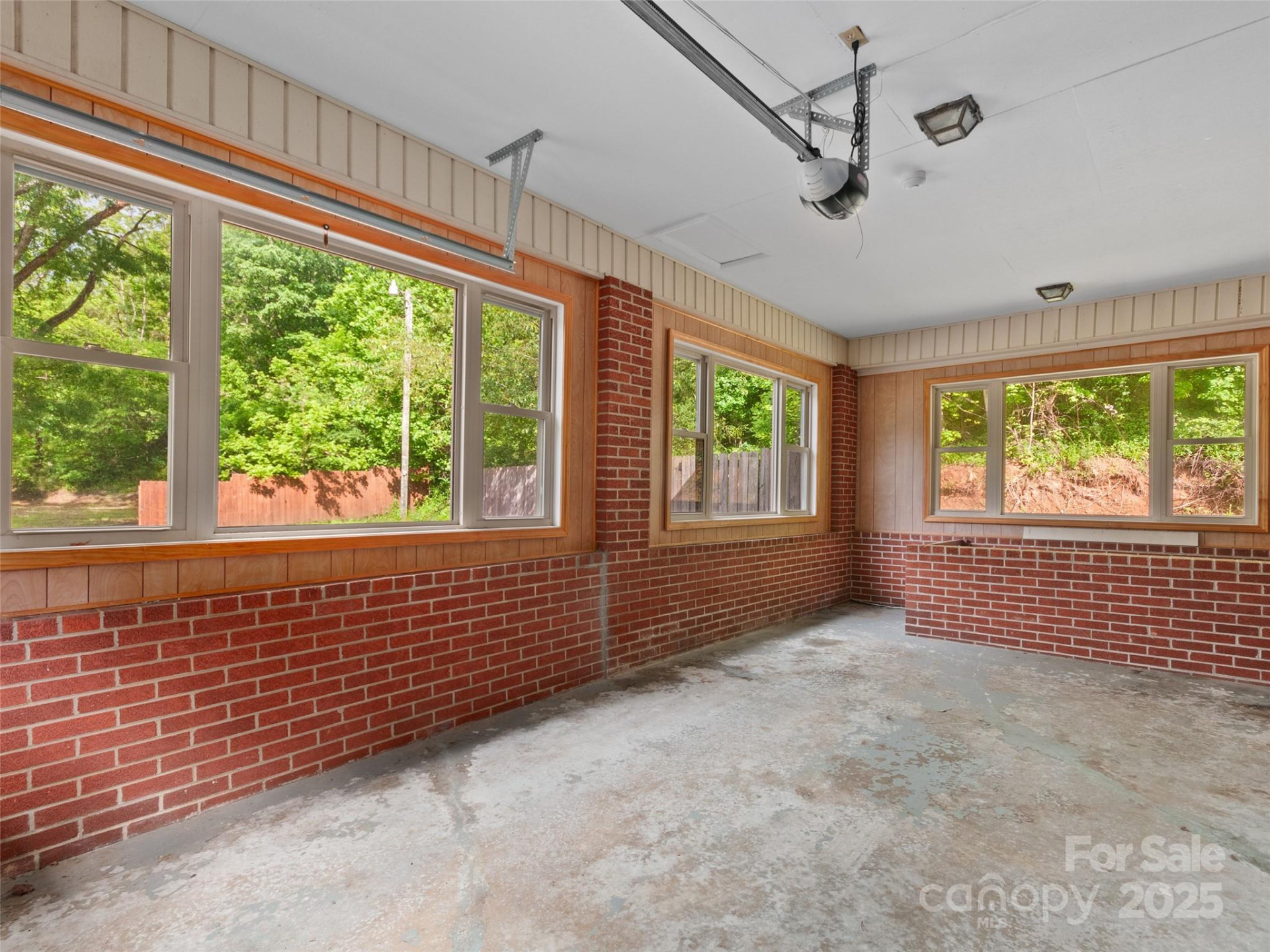 1460 Russ Avenue - Photo 22