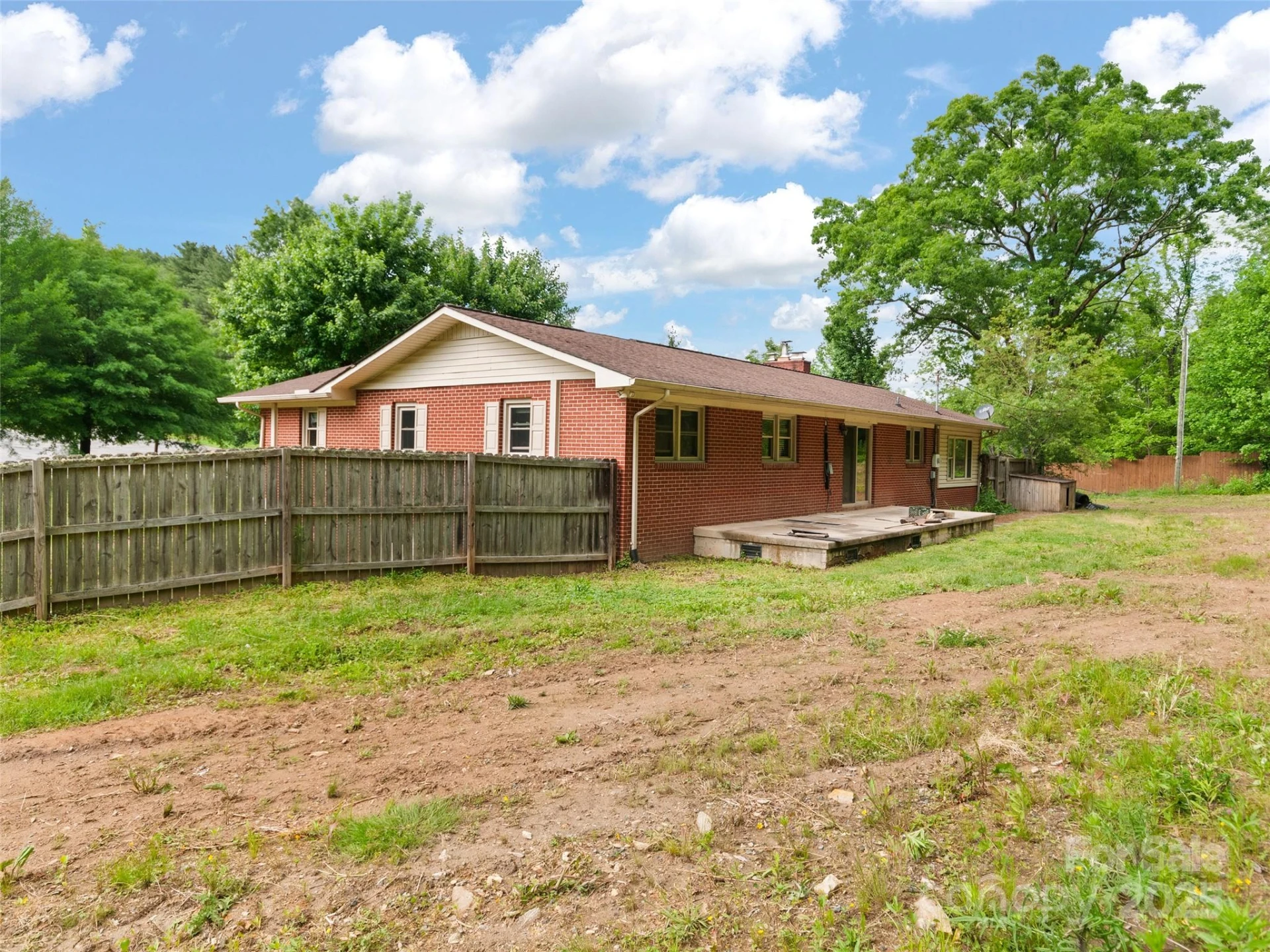 1460 Russ Avenue - Photo 32