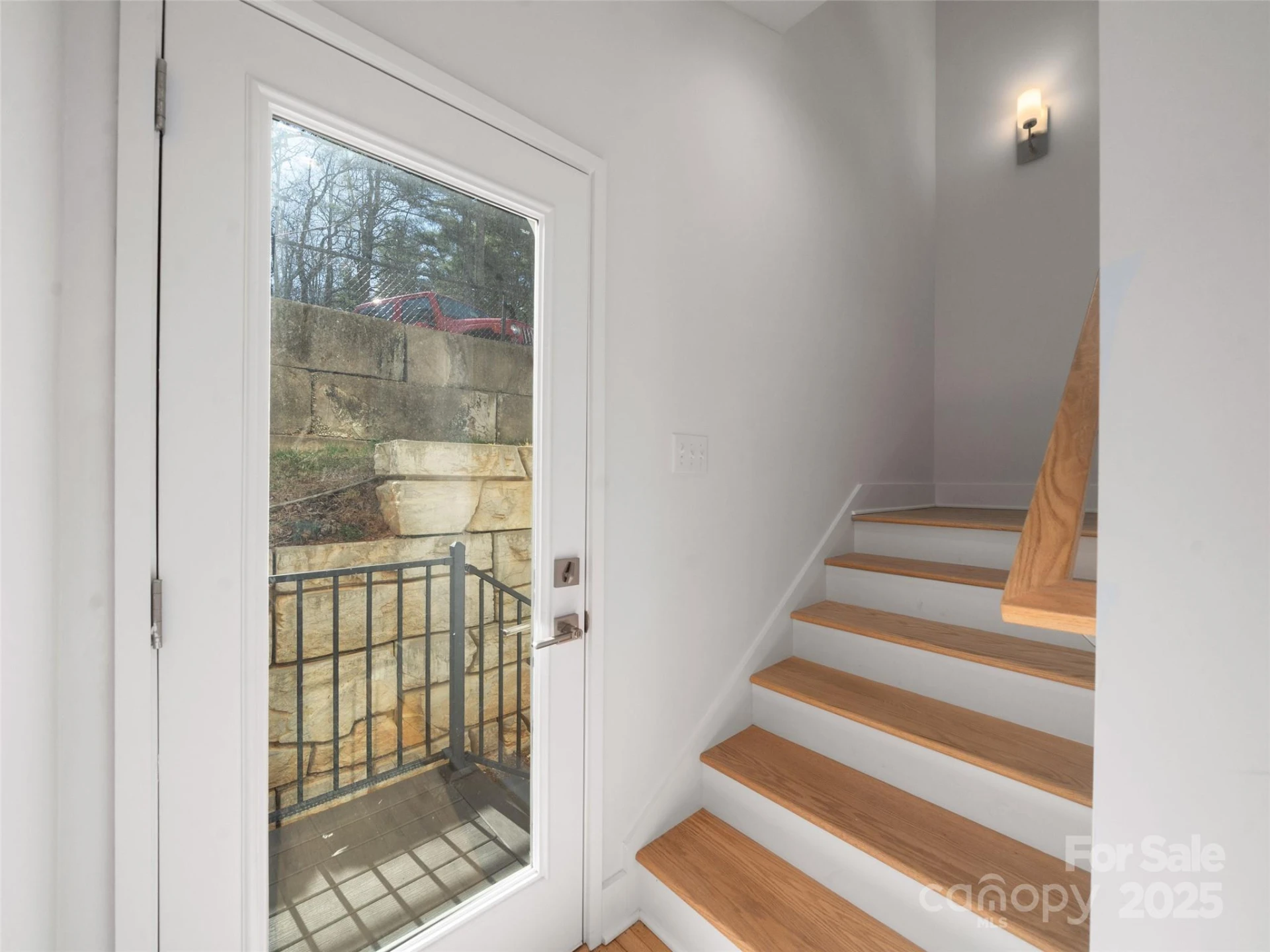 55 Skyvue Court #E - Photo 18