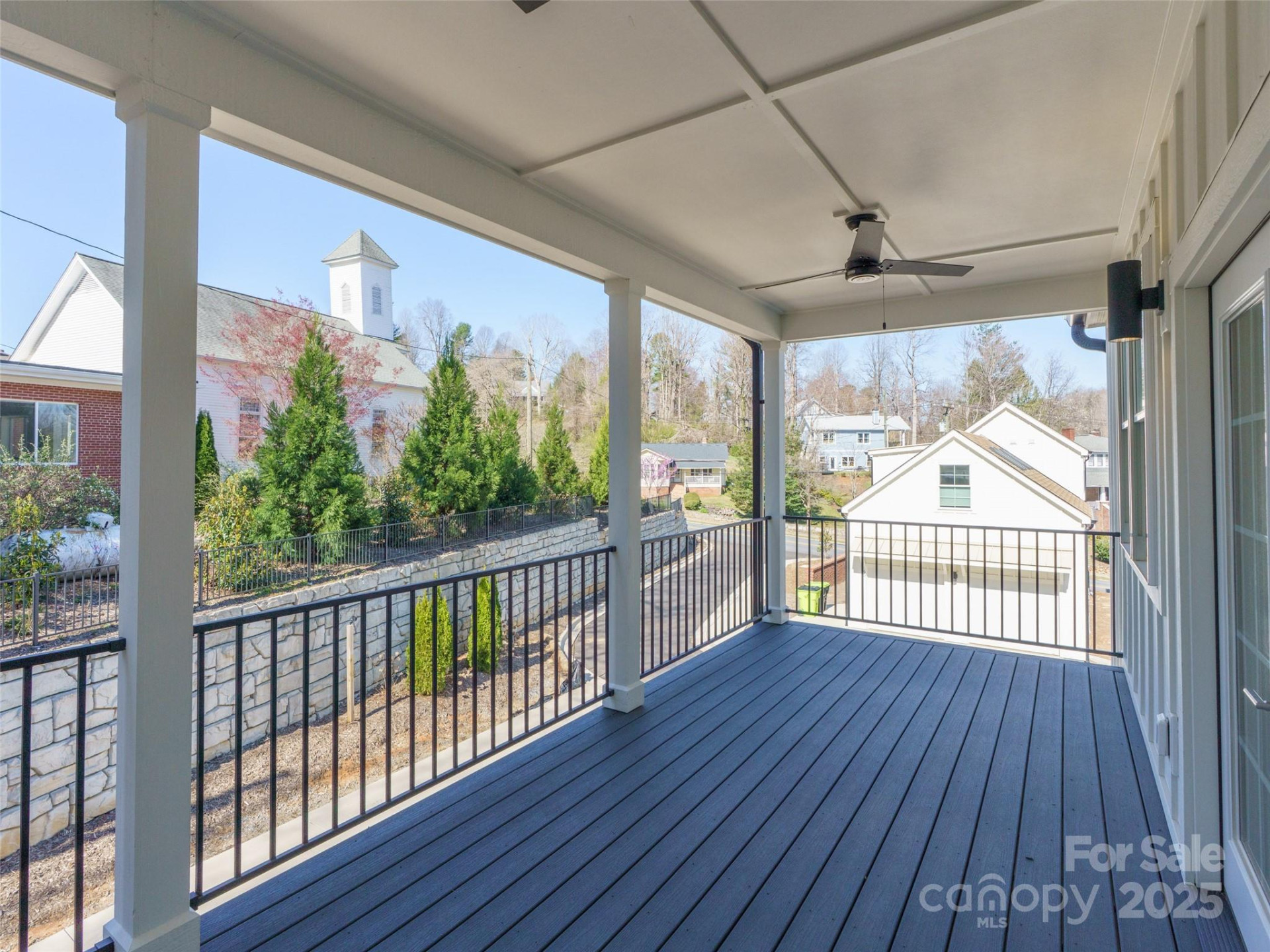 55 Skyvue Court #E - Photo 25