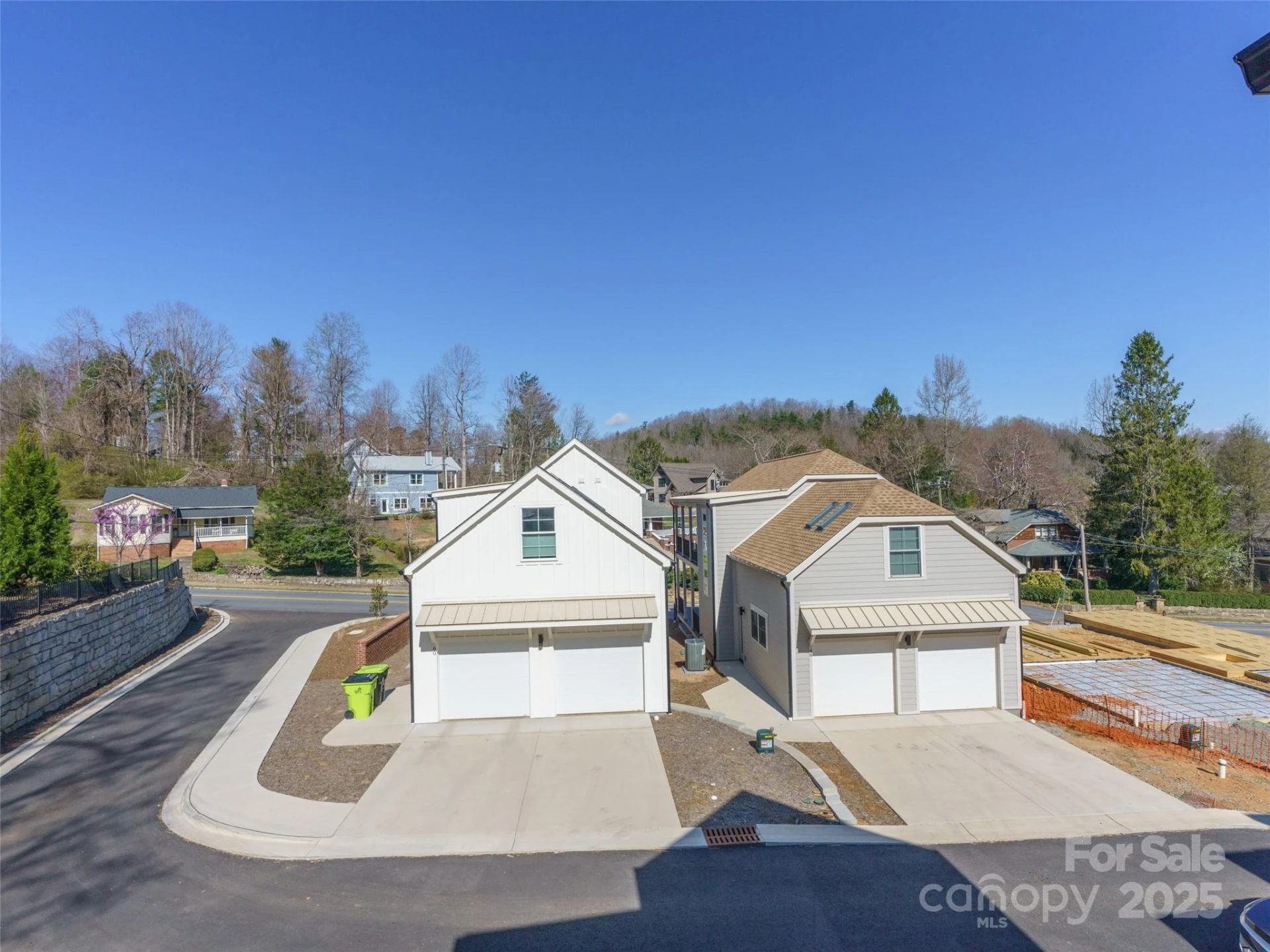 55 Skyvue Court #E - Photo 26