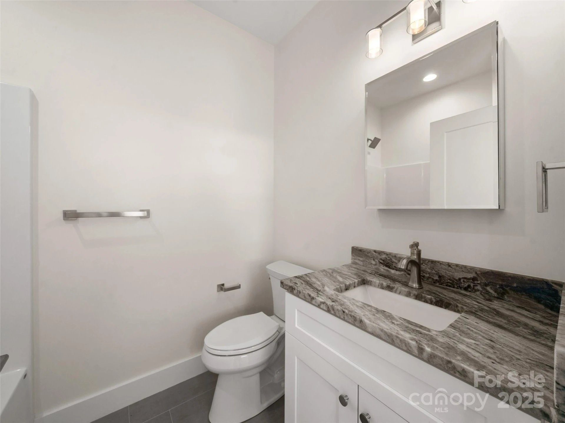 55 Skyvue Court #E - Photo 28