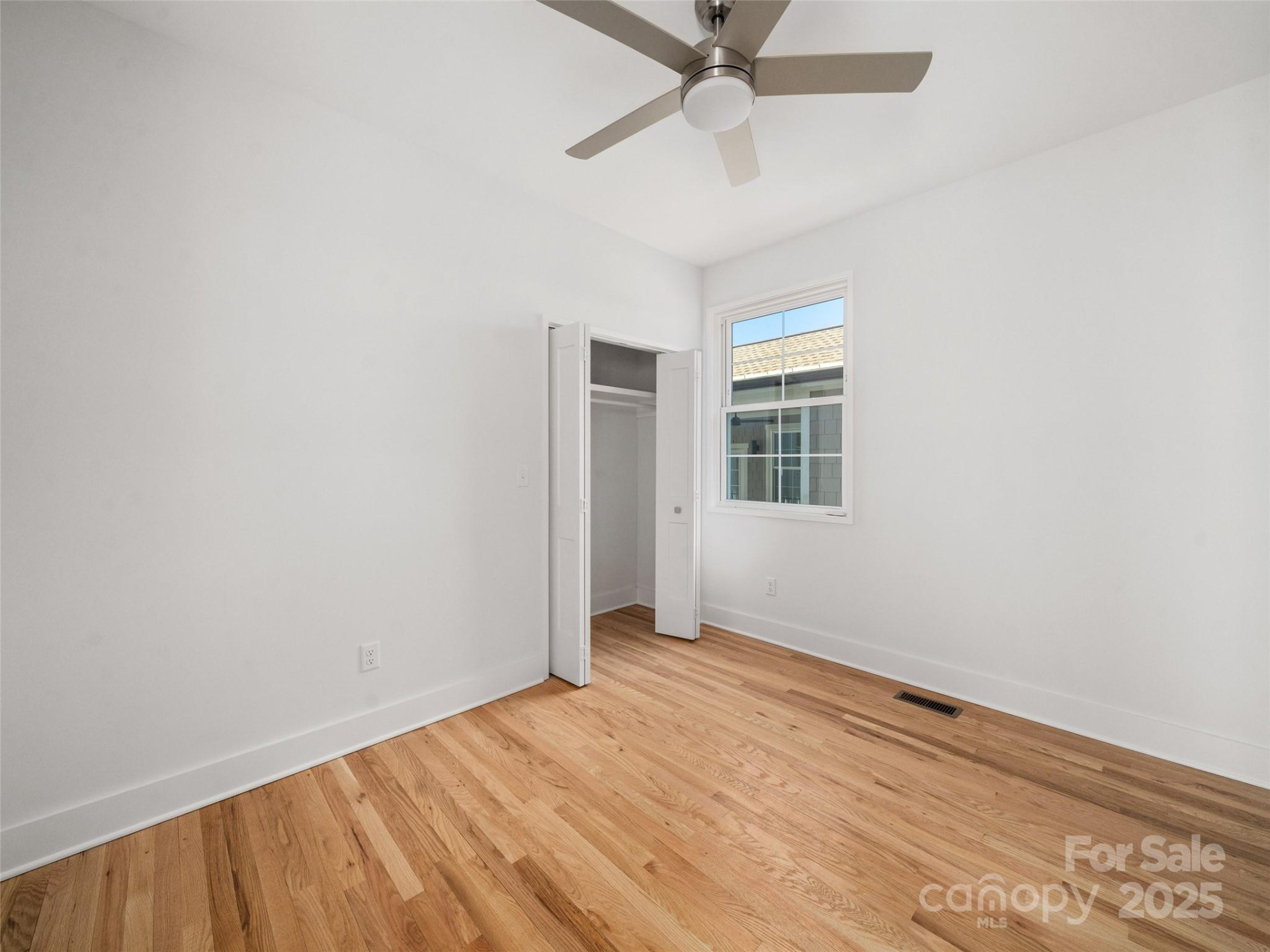 55 Skyvue Court #E - Photo 31