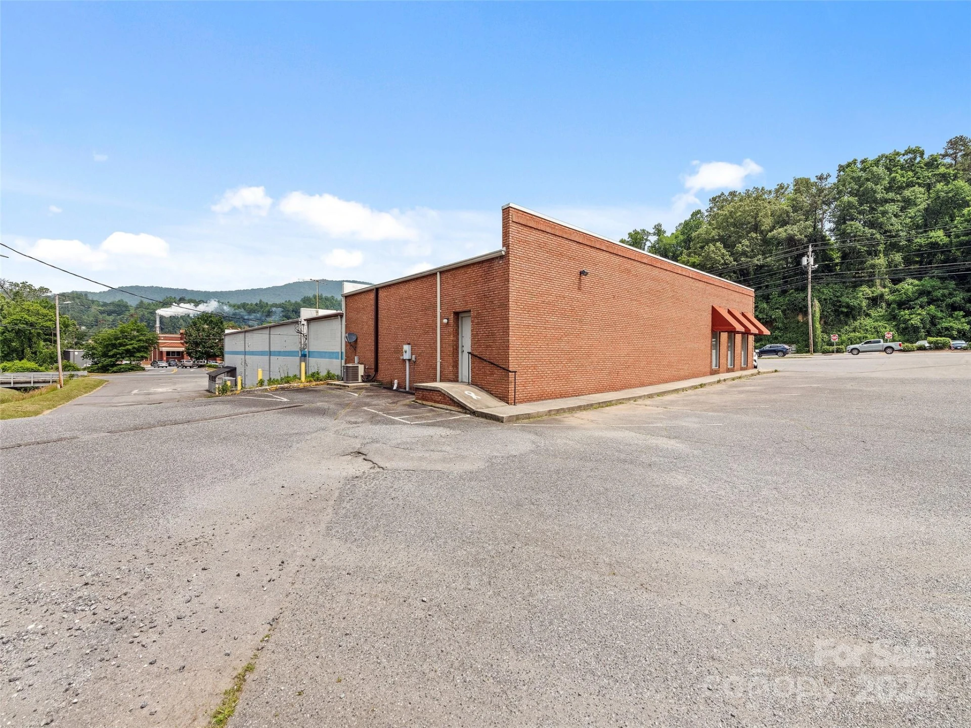 30 Main Street - Photo 7
