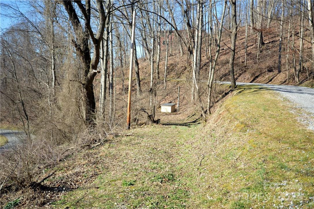 24 Lochmoor Lane - Photo 7