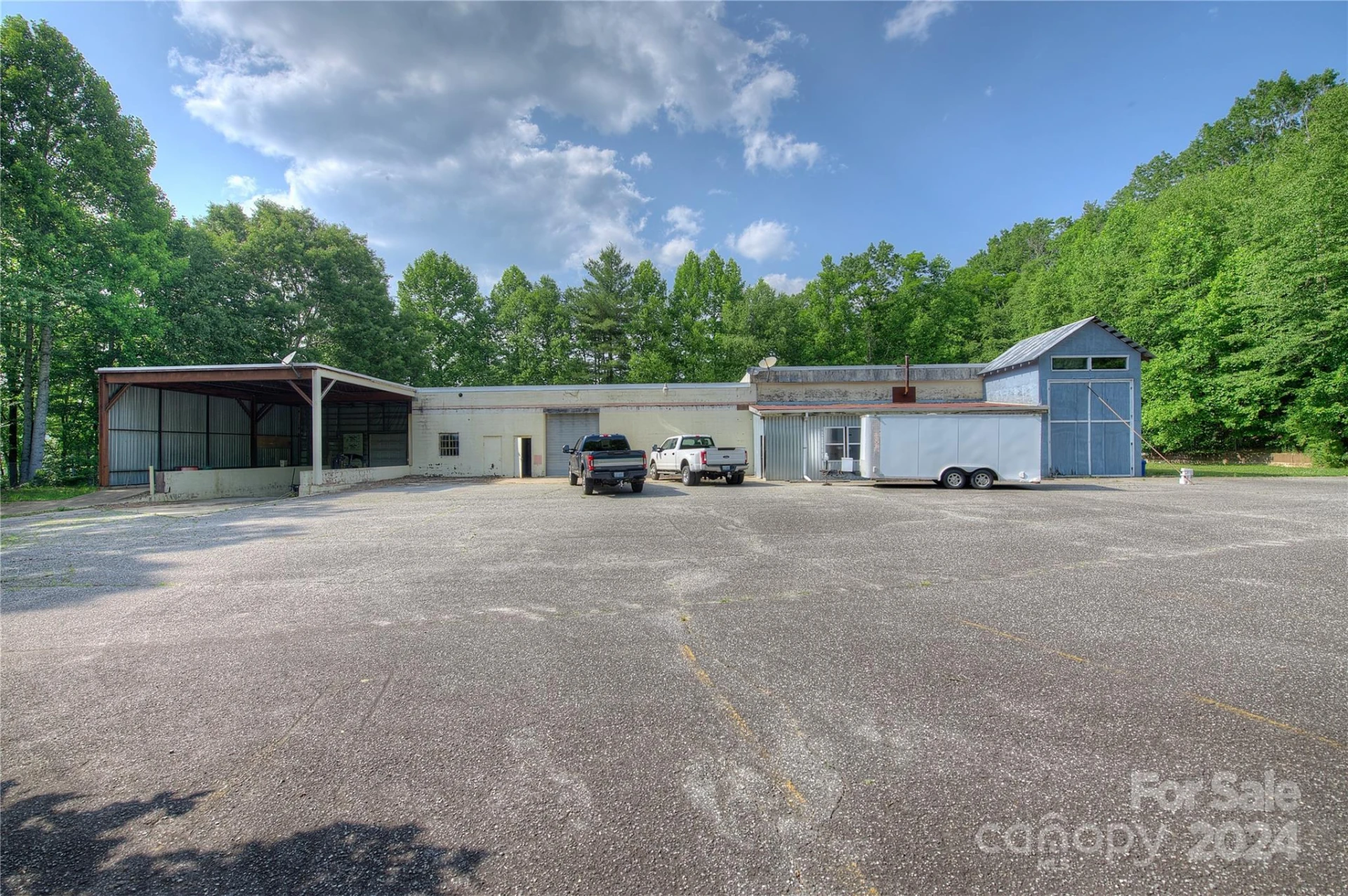 350 Henredon Road - Photo 3