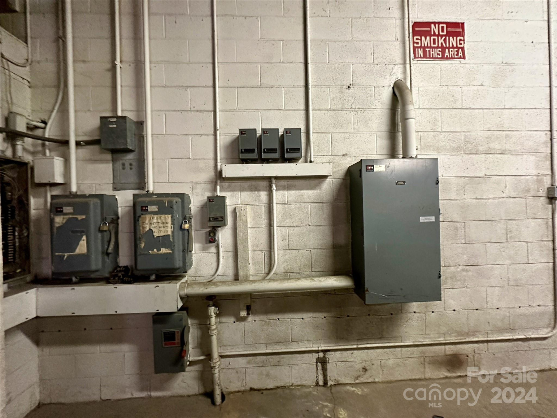 350 Henredon Road - Photo 27