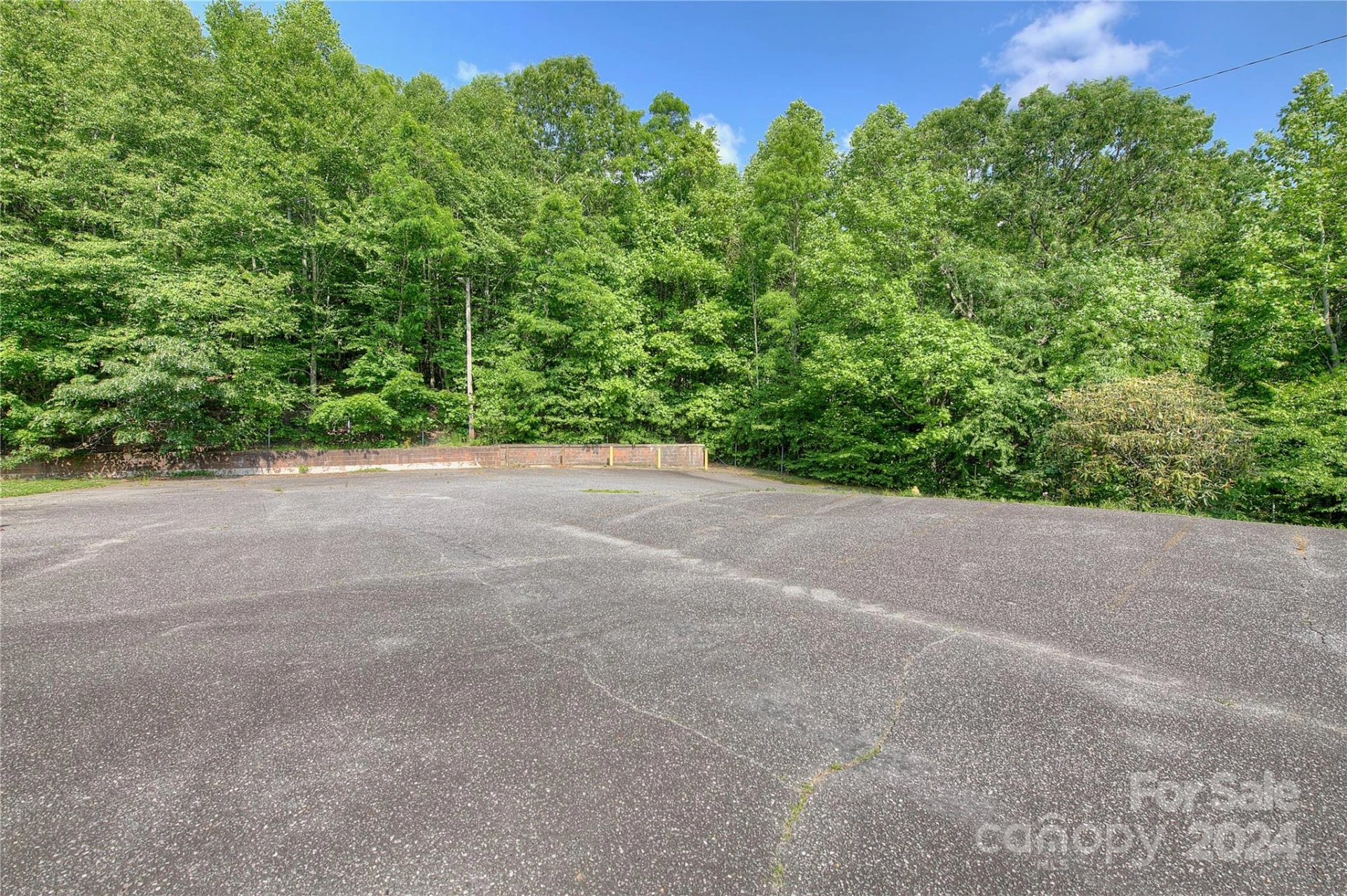 350 Henredon Road - Photo 10