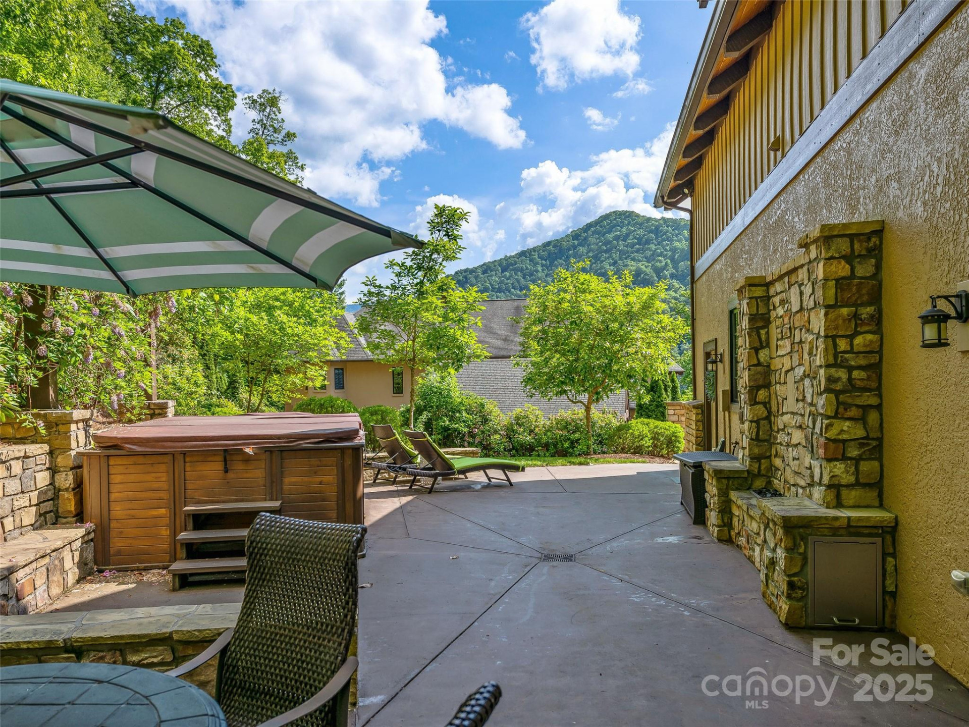 202 Emerald Lane - Photo 32