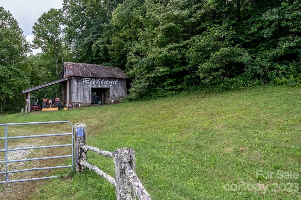 427 Quarry Road #22 - Photo 14