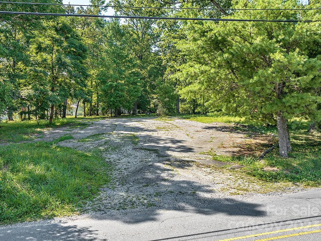 904 Greenville Highway - Photo 10