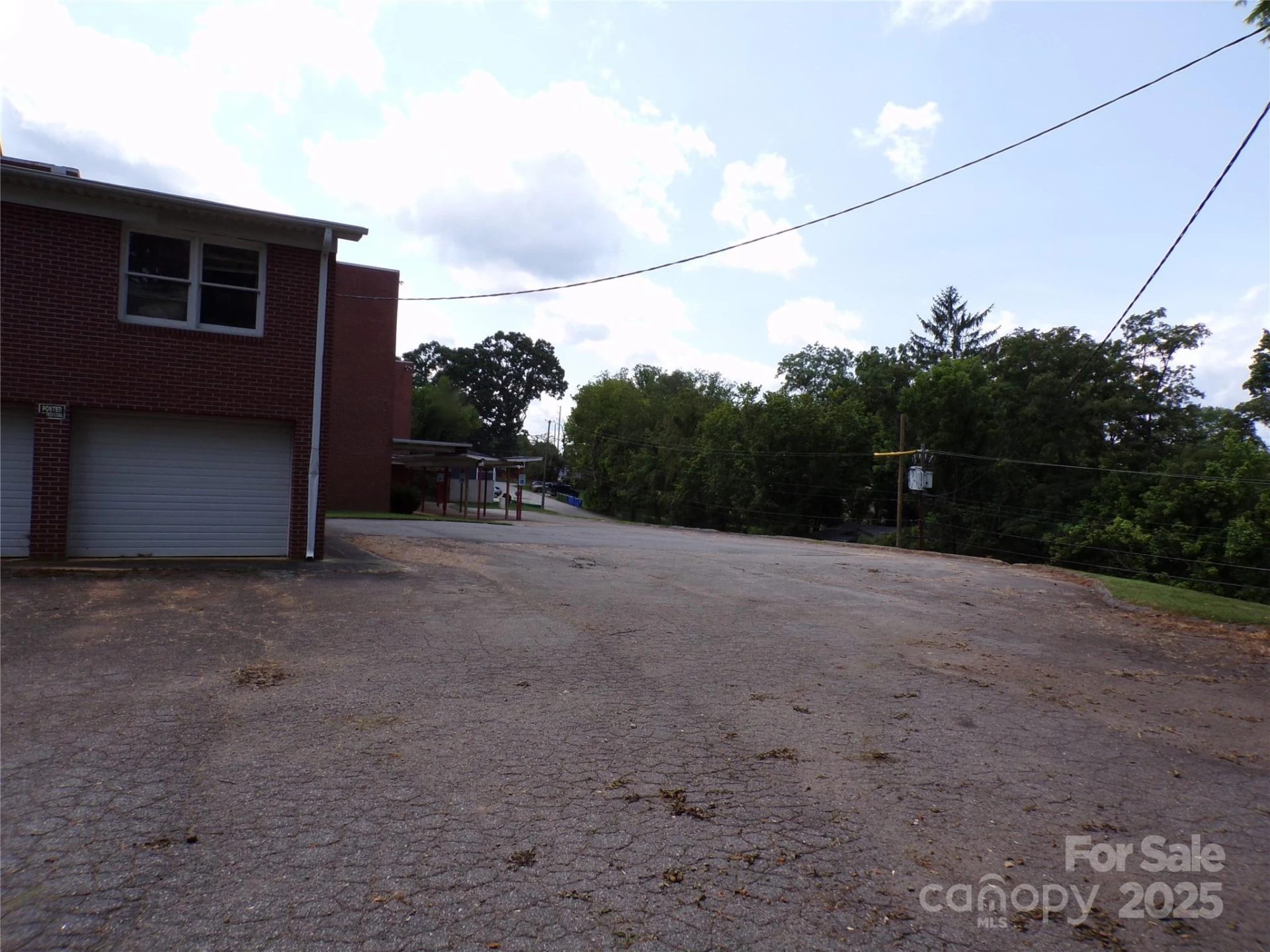 150 Westwood Place - Photo 5