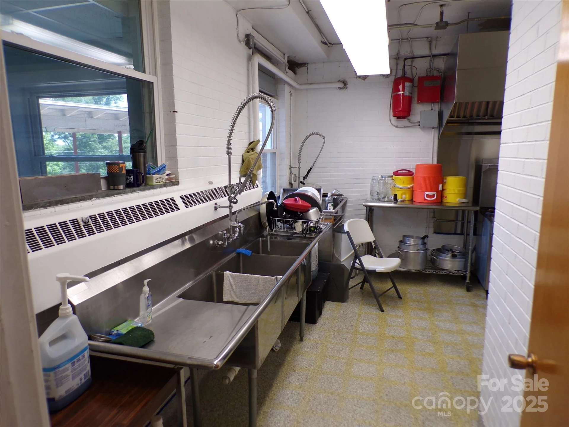 150 Westwood Place - Photo 10