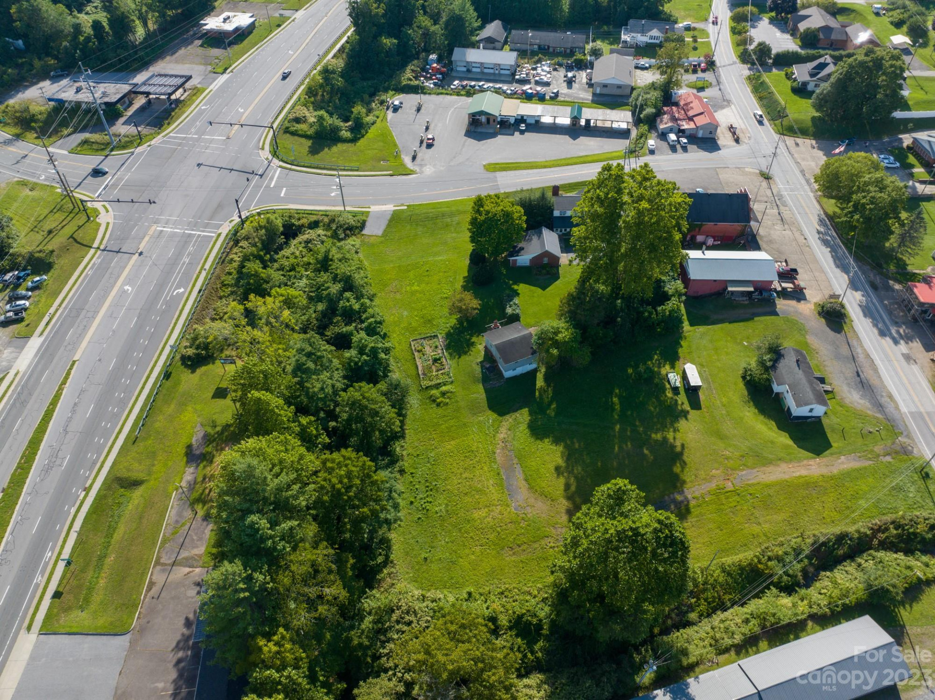 5 Pensacola Road - Photo 2