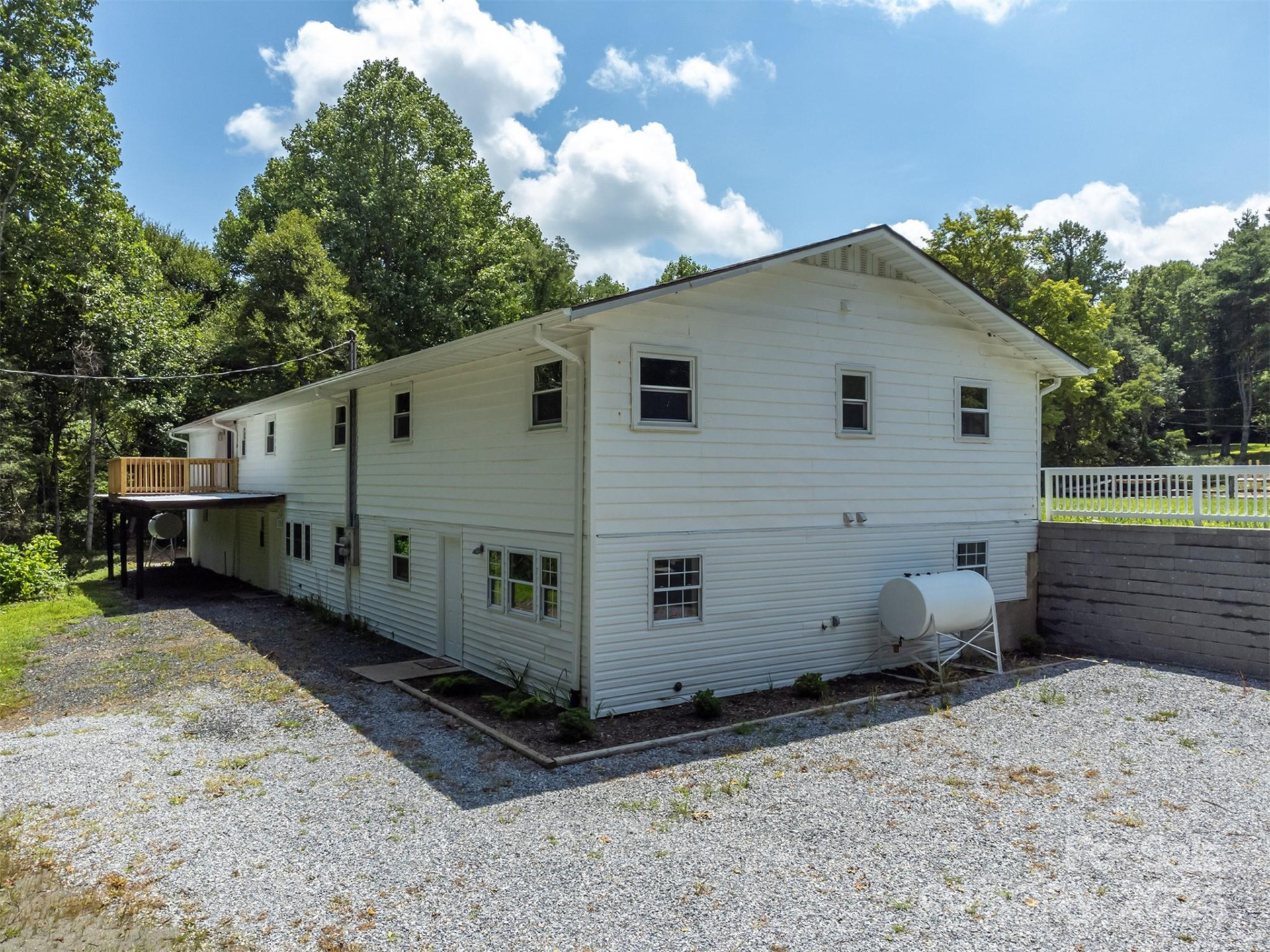 468 Deer Park Lake Road - Photo 25