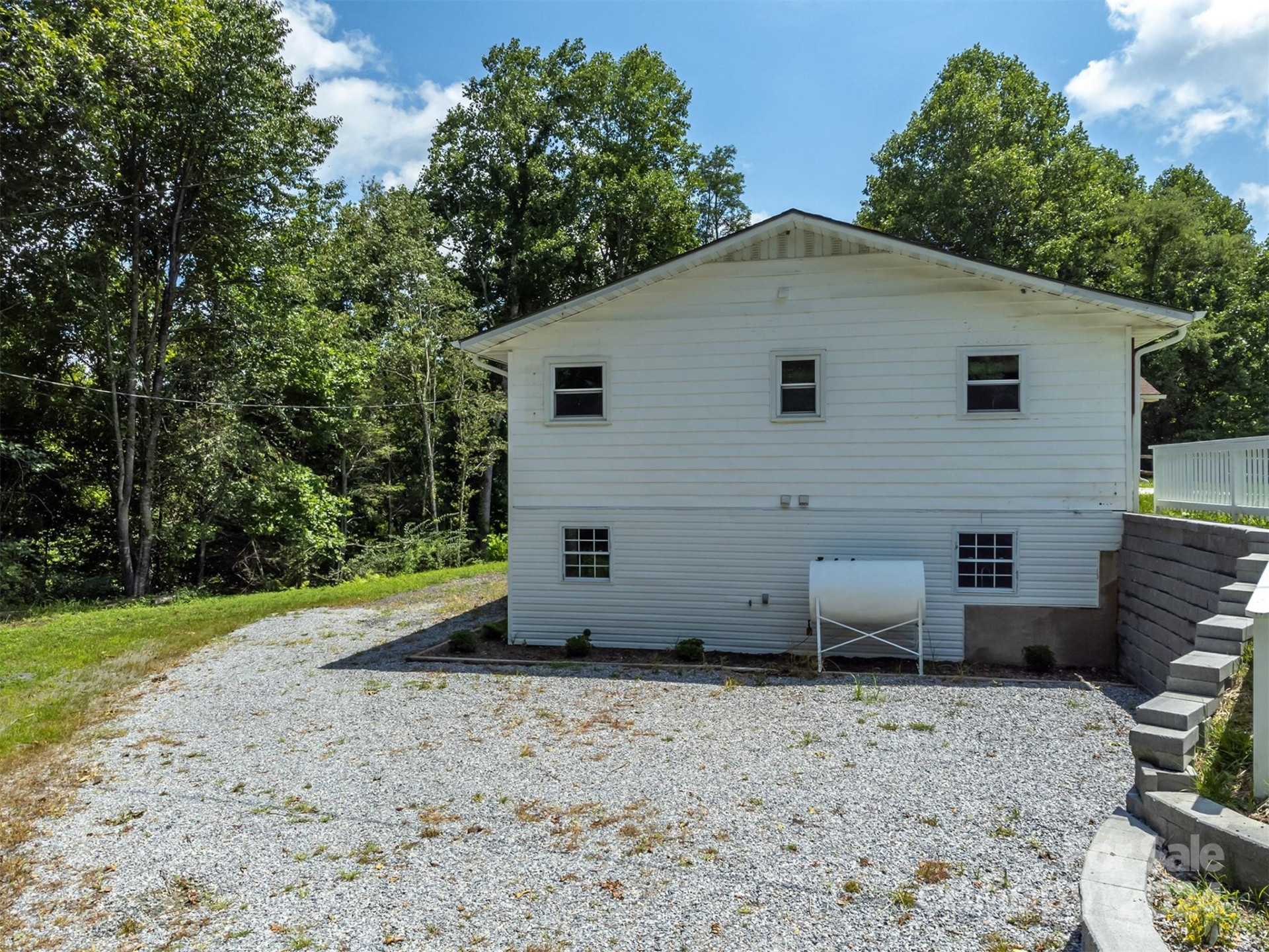 468 Deer Park Lake Road - Photo 26