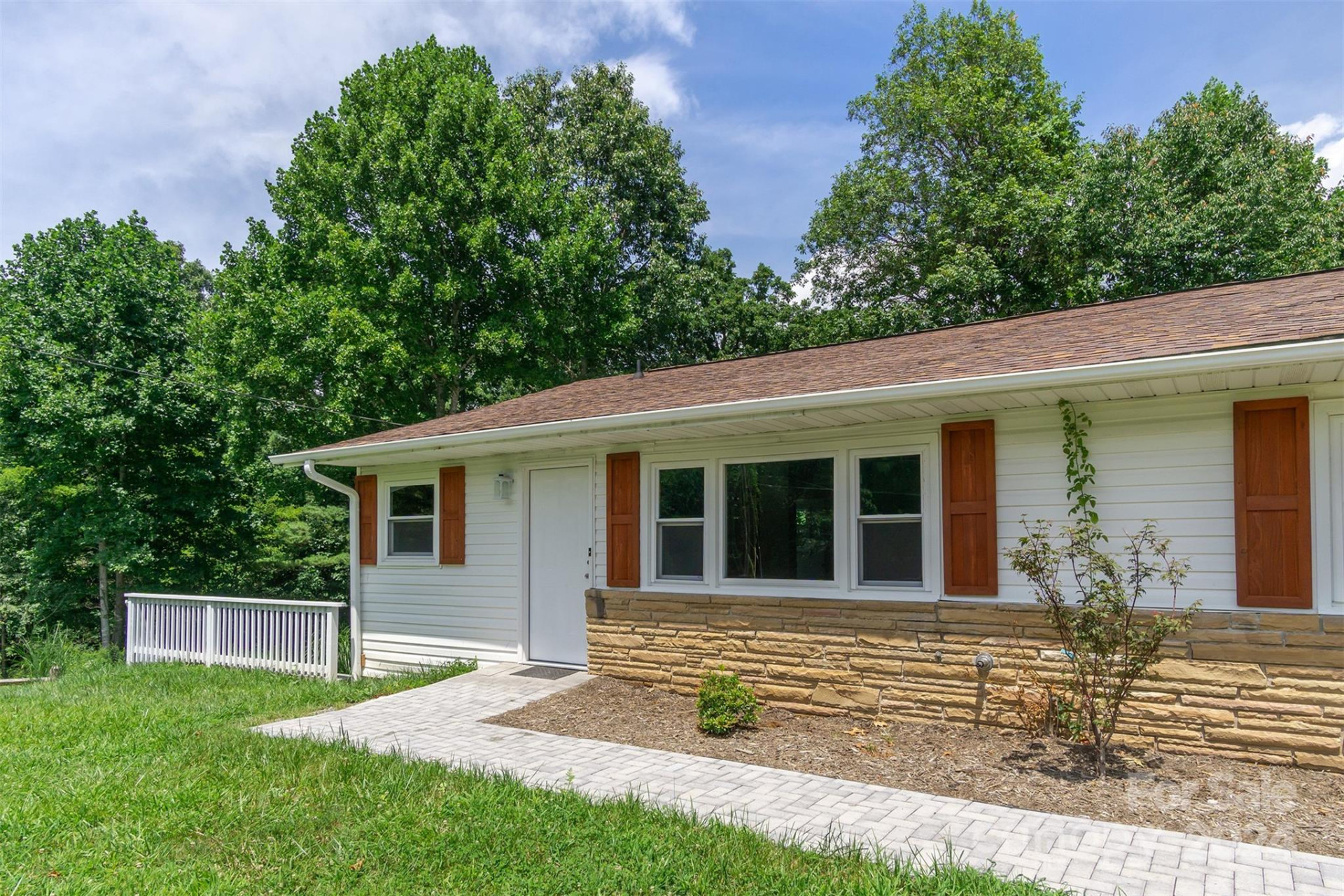 468 Deer Park Lake Road - Photo 33