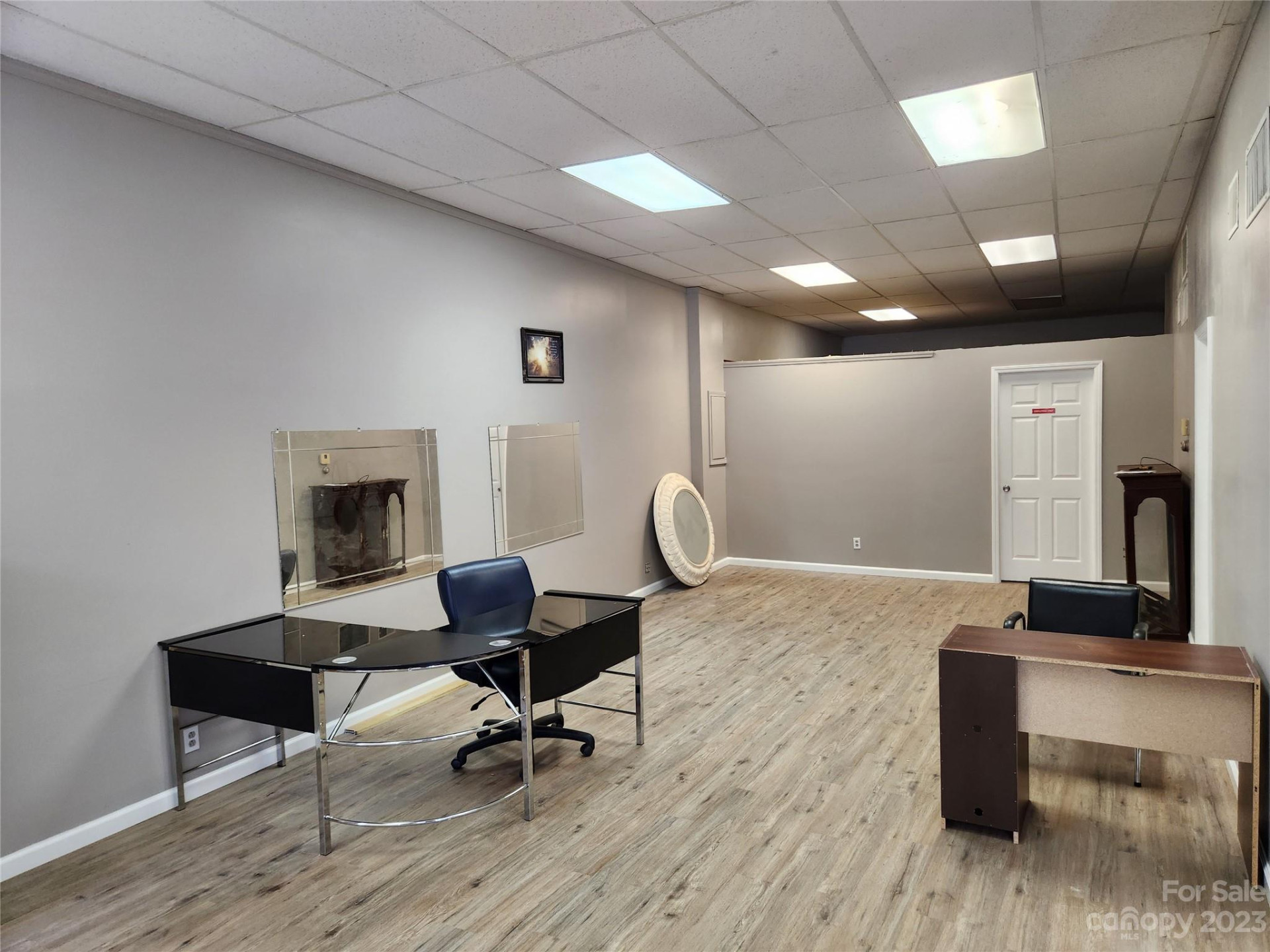 406 East Court Street - Photo 5