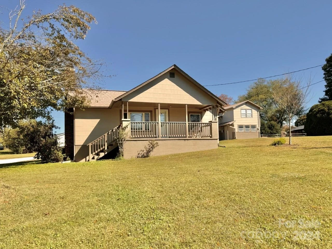 565 Neely Road - Photo 2