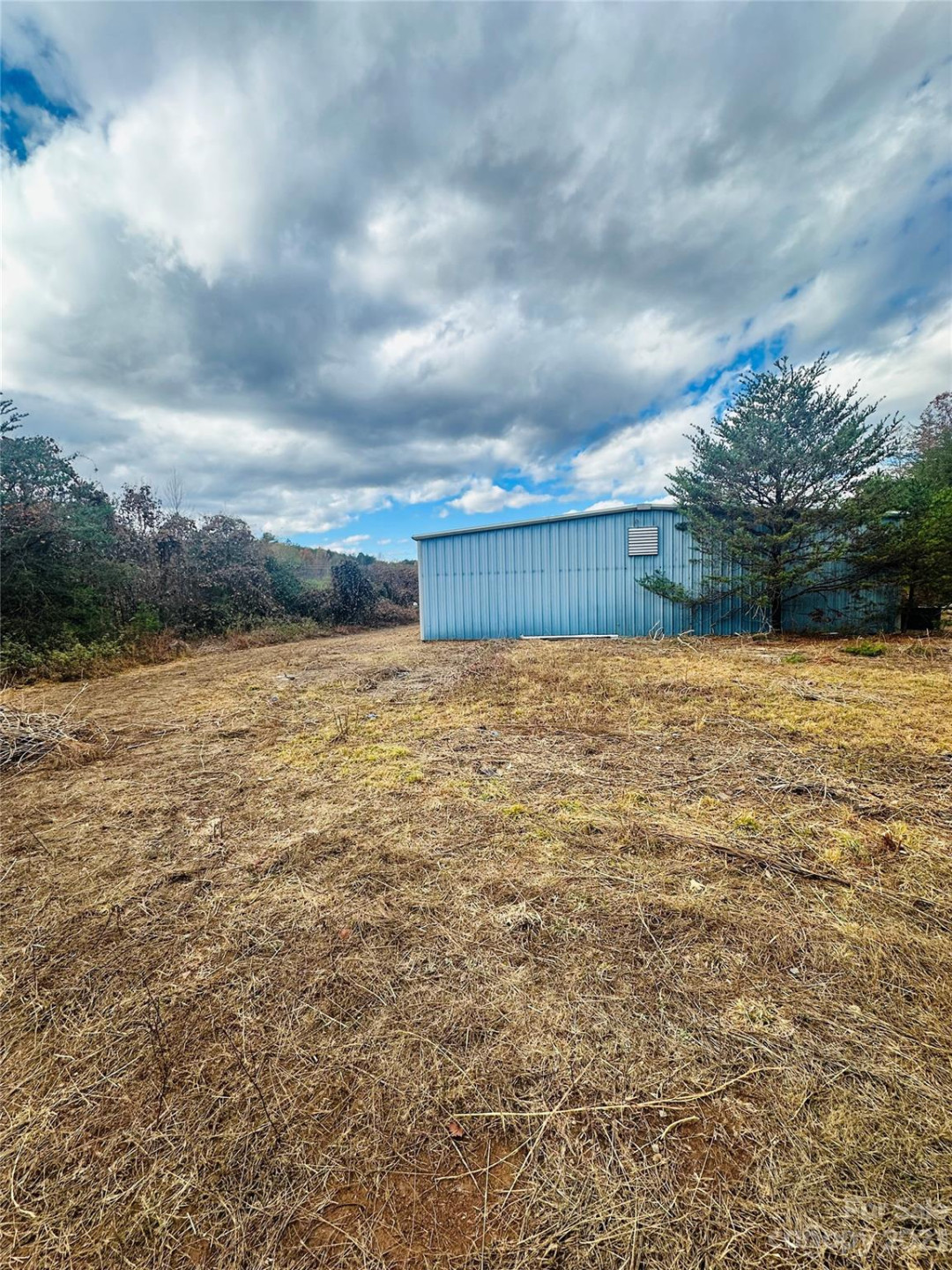 352 Sunnyview Drive - Photo 7