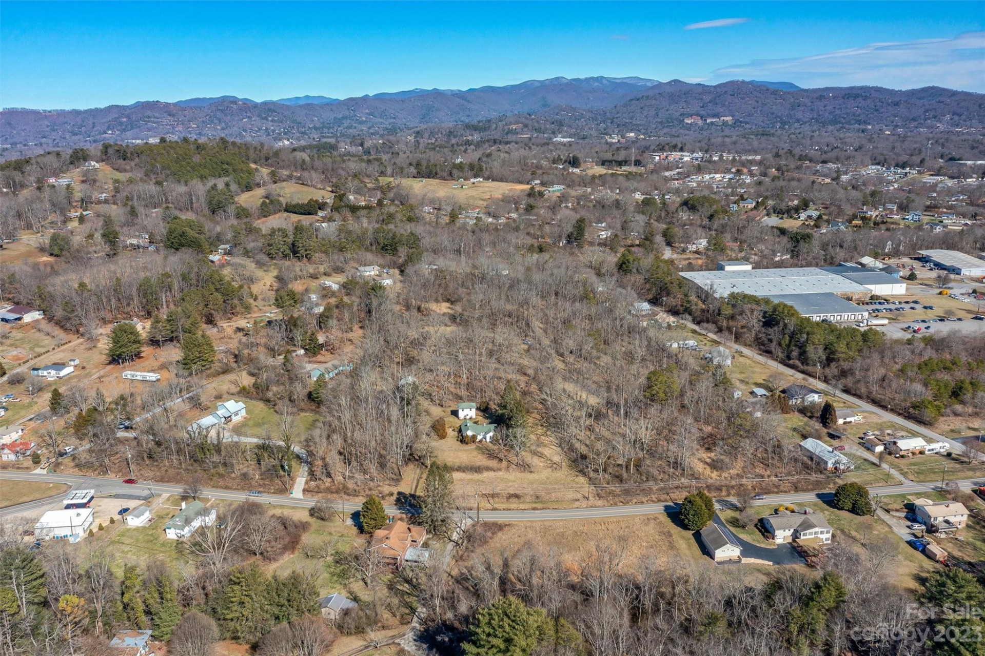 815 Emma Road - Photo 2