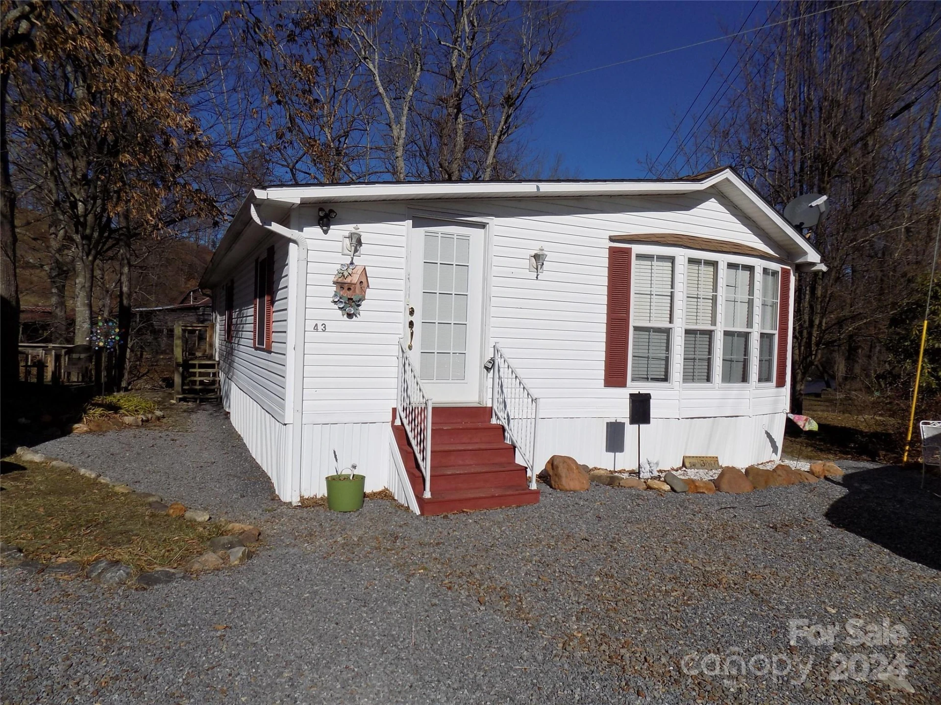 43 Pike Point