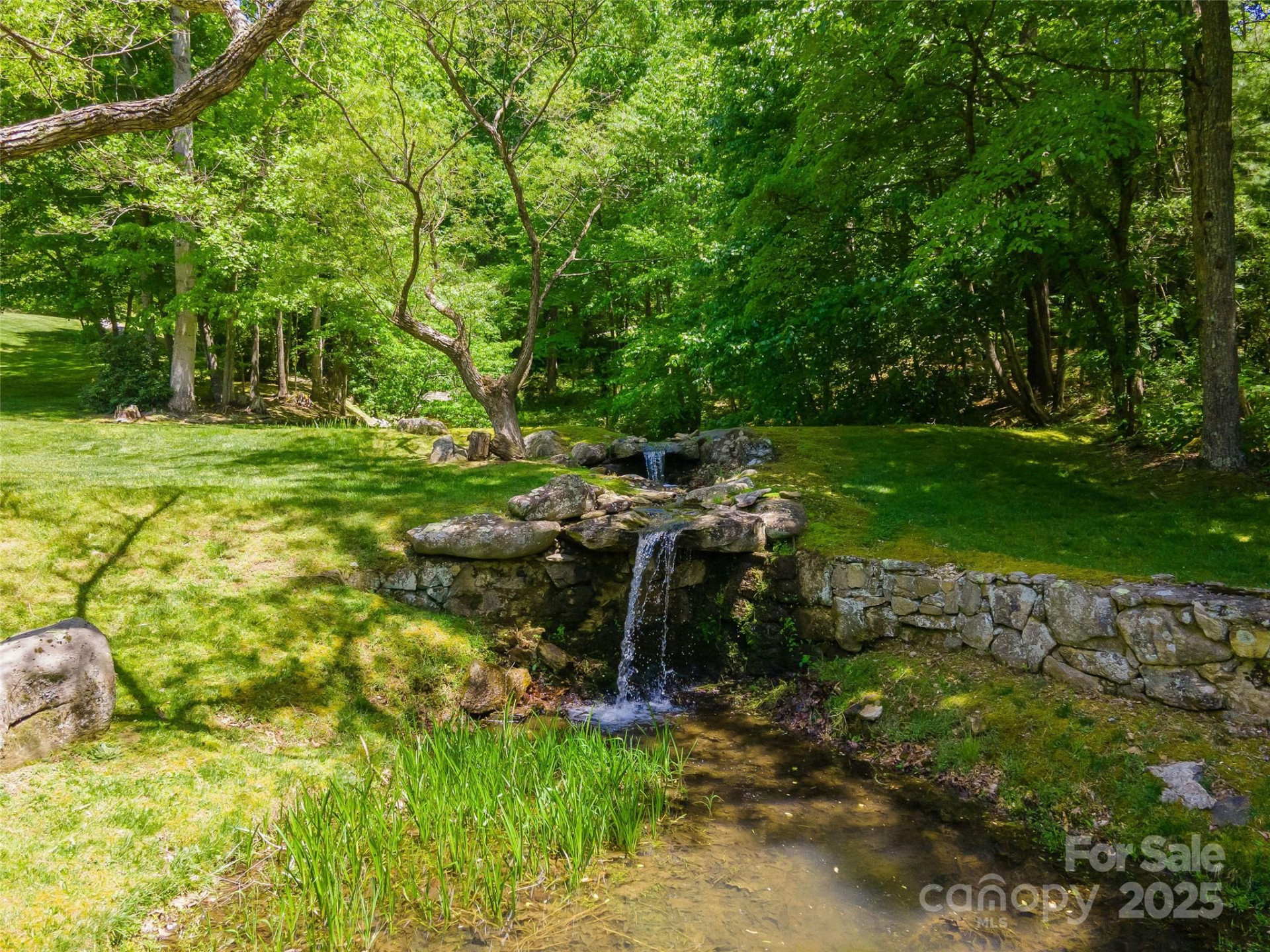 98 Flameleaf Lane - Photo 2