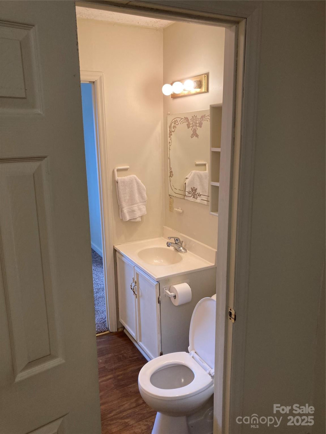 100 Normandy Drive - Photo 17