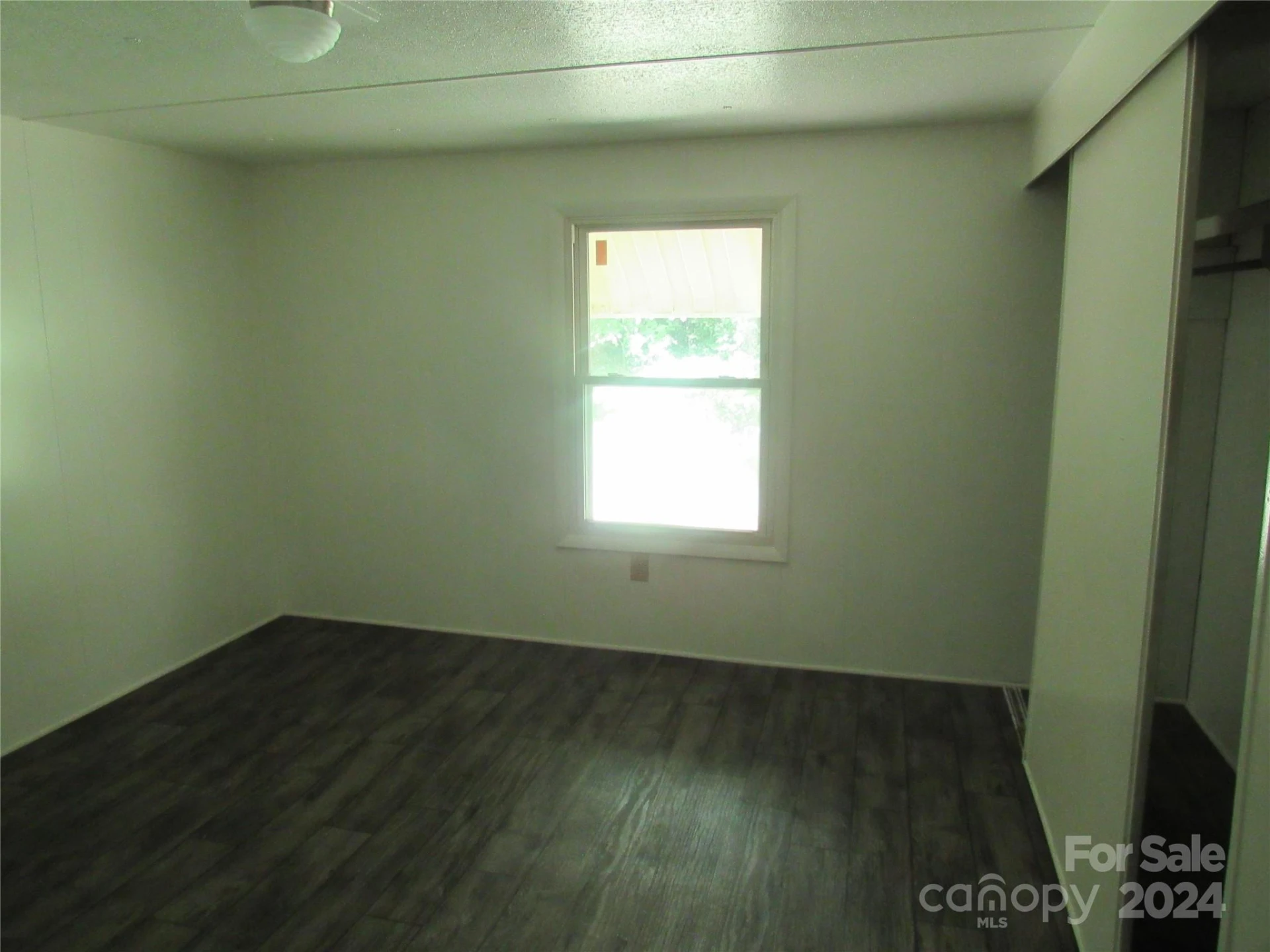664 Woodfin Road - Photo 8
