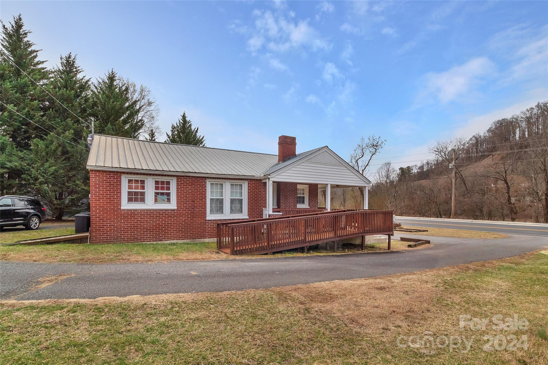 286 Skyland Drive - Photo 7