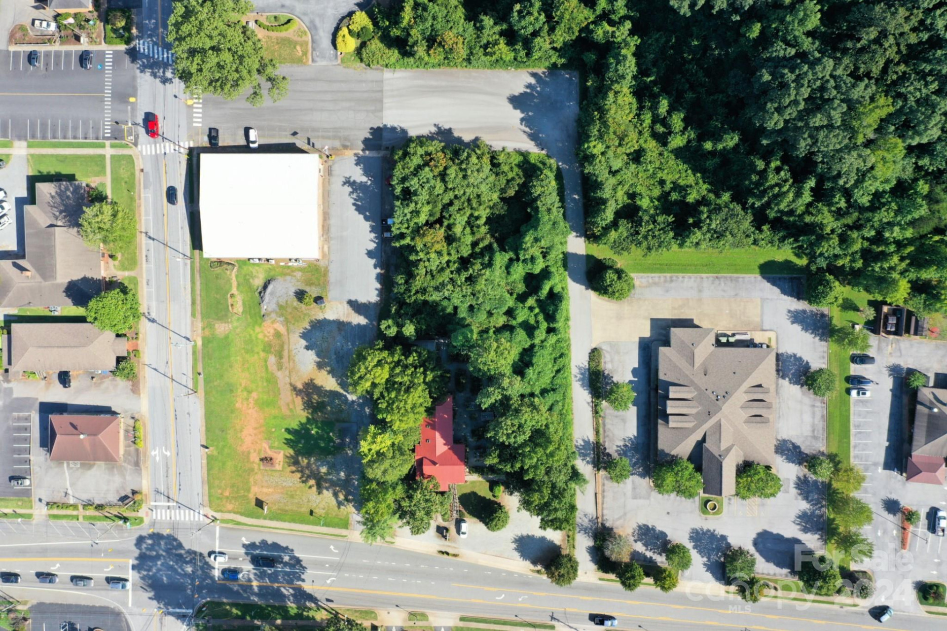 60 Walker Street - Photo 2