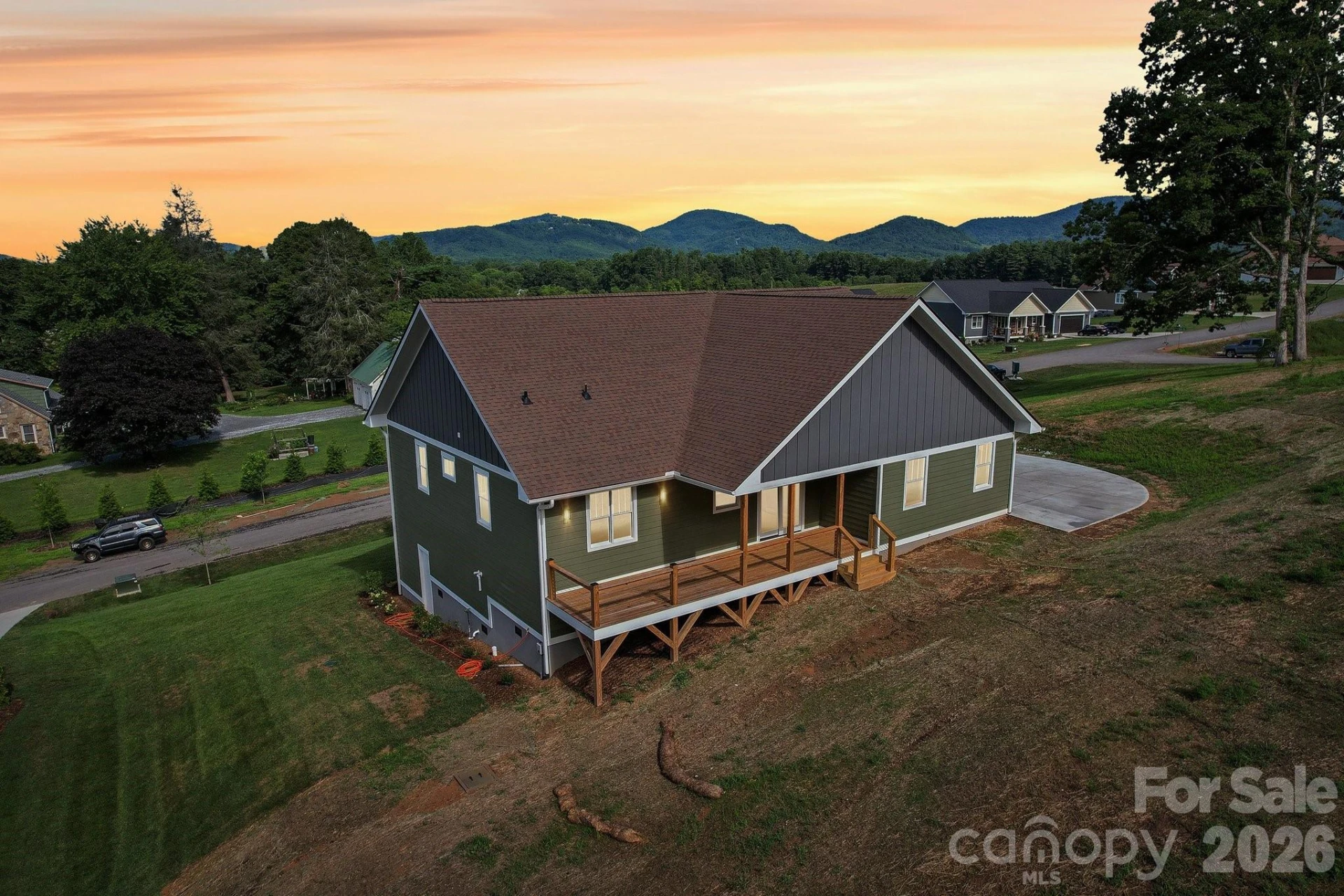 62 Maple Knoll Drive - Photo 4