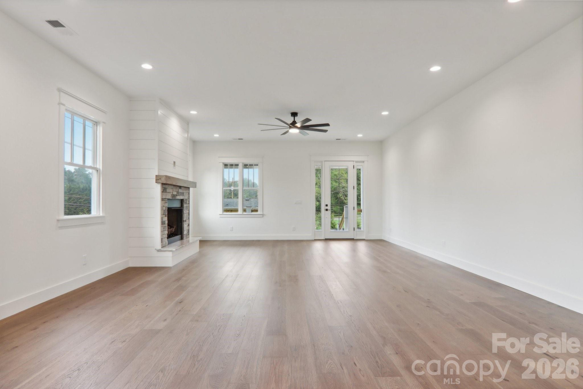 20 Maple Knoll Drive - Photo 5