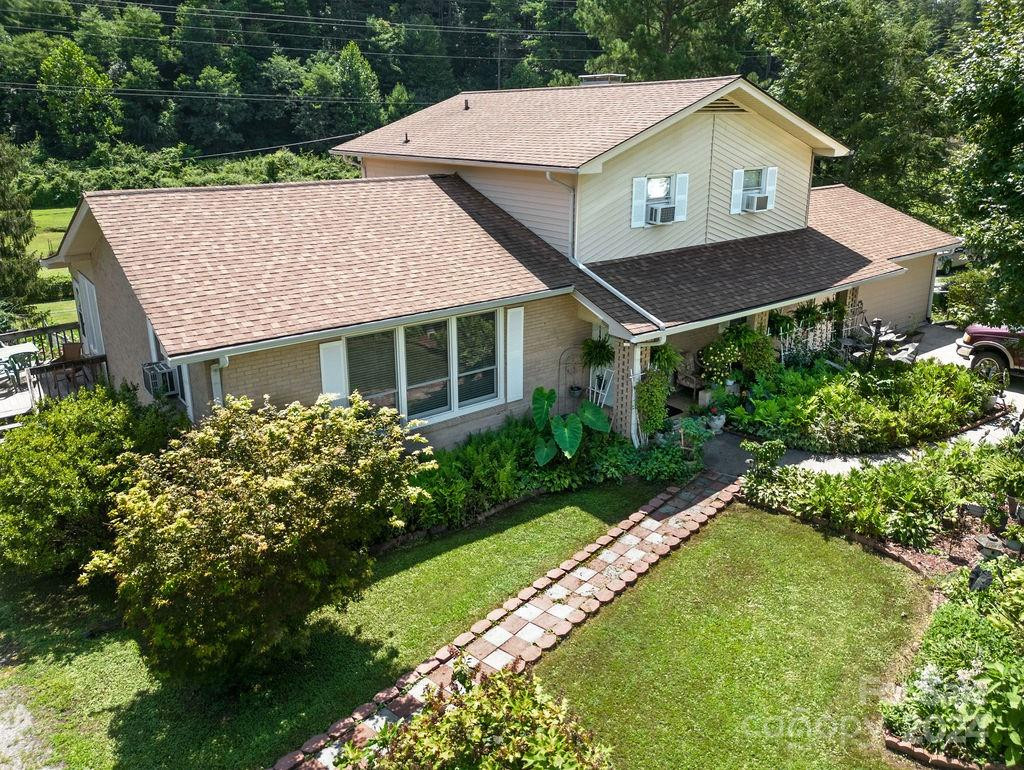 63 Evergreen Cove