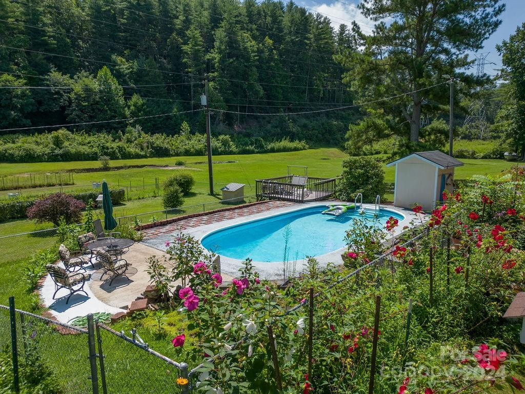 63 Evergreen Cove - Photo 2