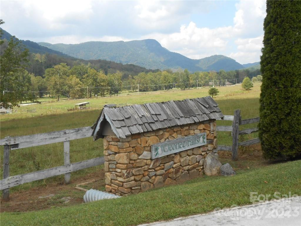 Lot 11 Fox Ridge Trail