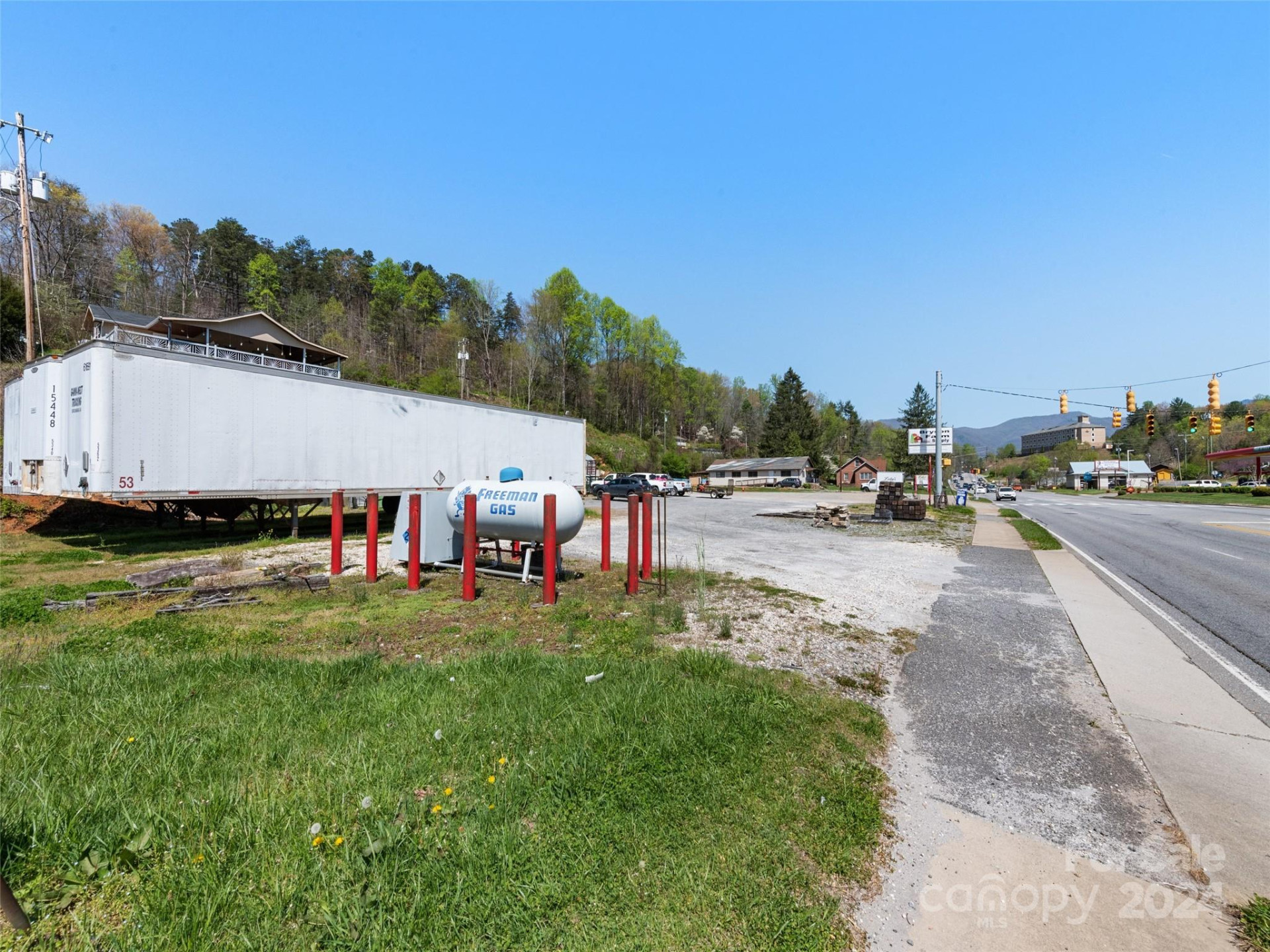 1526 East Main Street - Photo 12