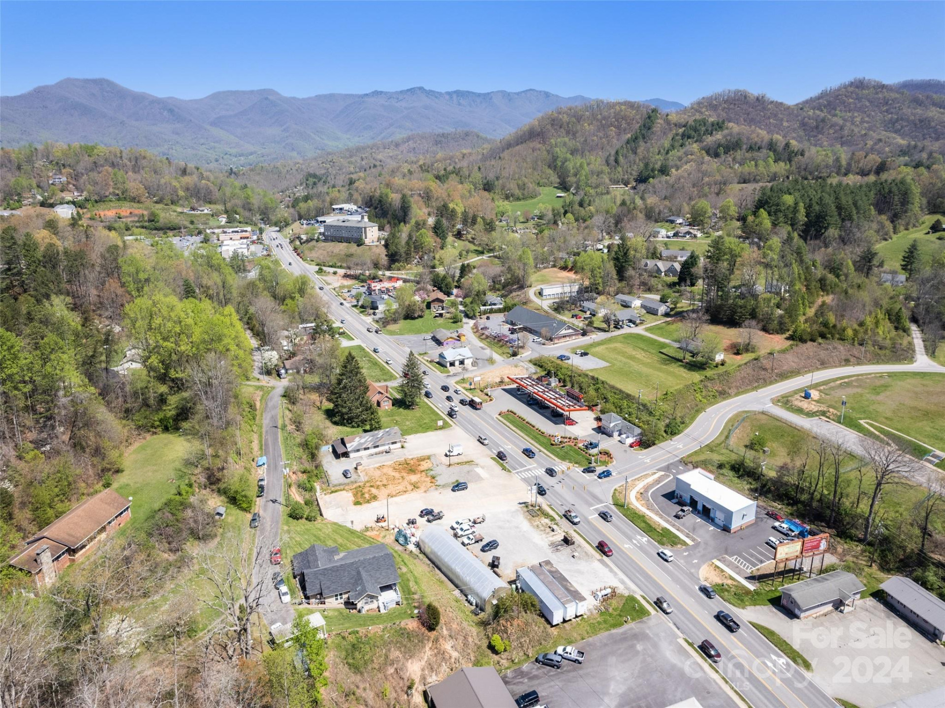 1526 East Main Street - Photo 5