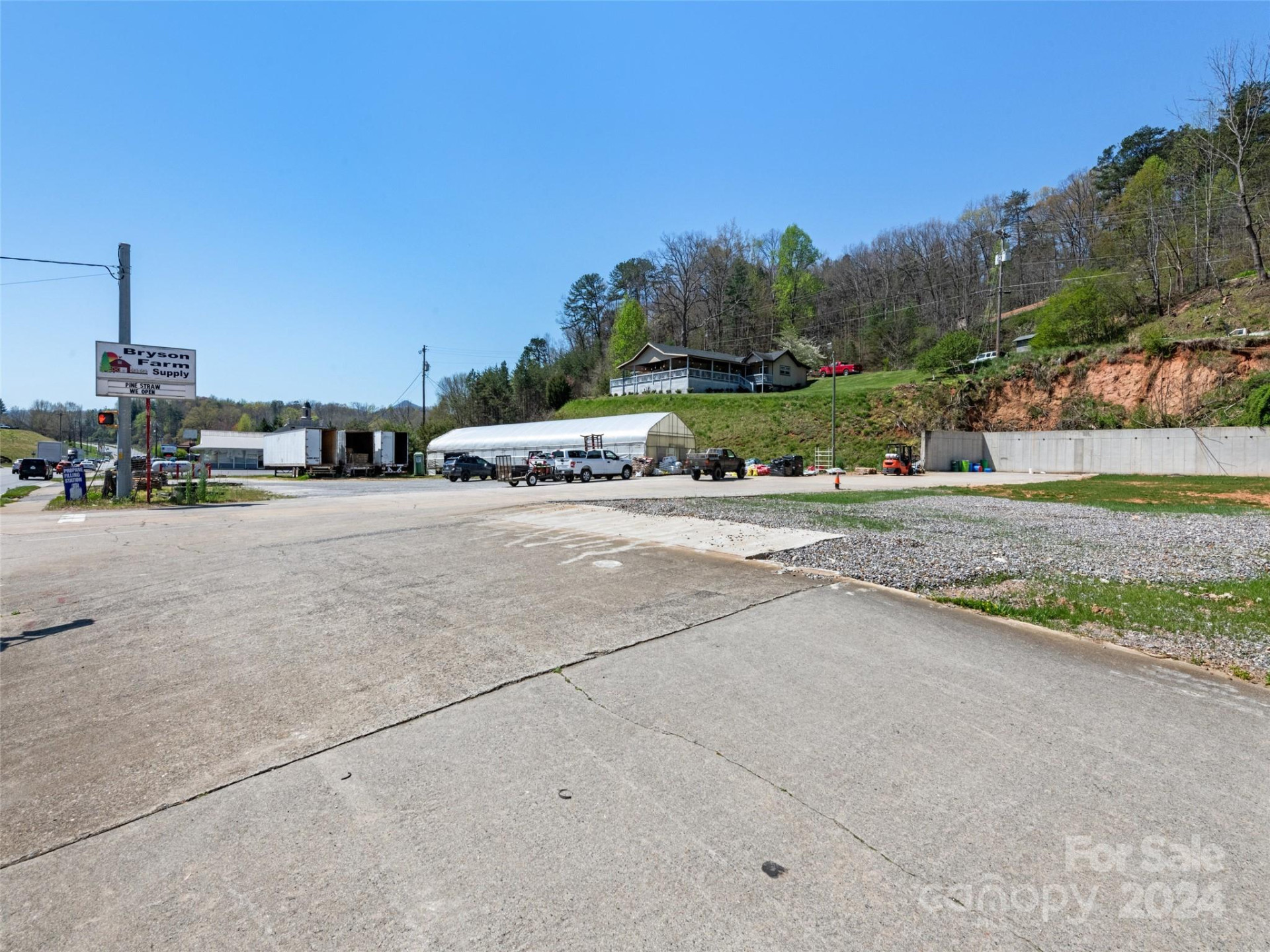 1526 East Main Street - Photo 9