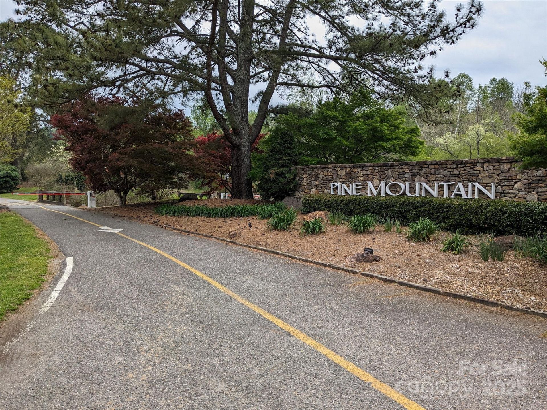 8636 Sleepy Hollow Road #12 - Photo 25