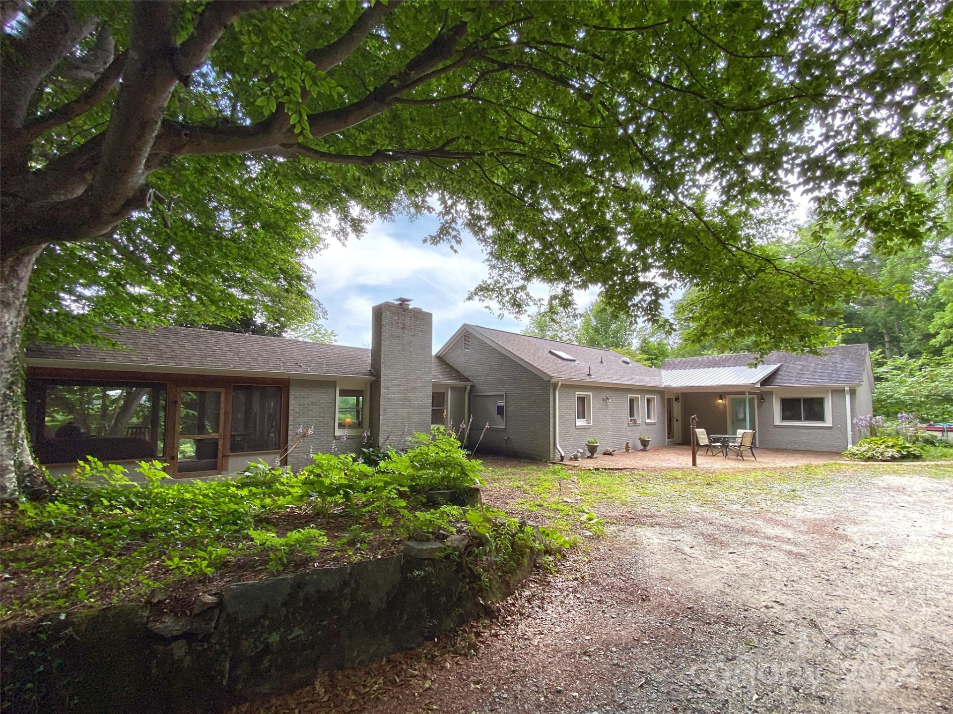 273 & 133 Nicholson Lane - Photo 2