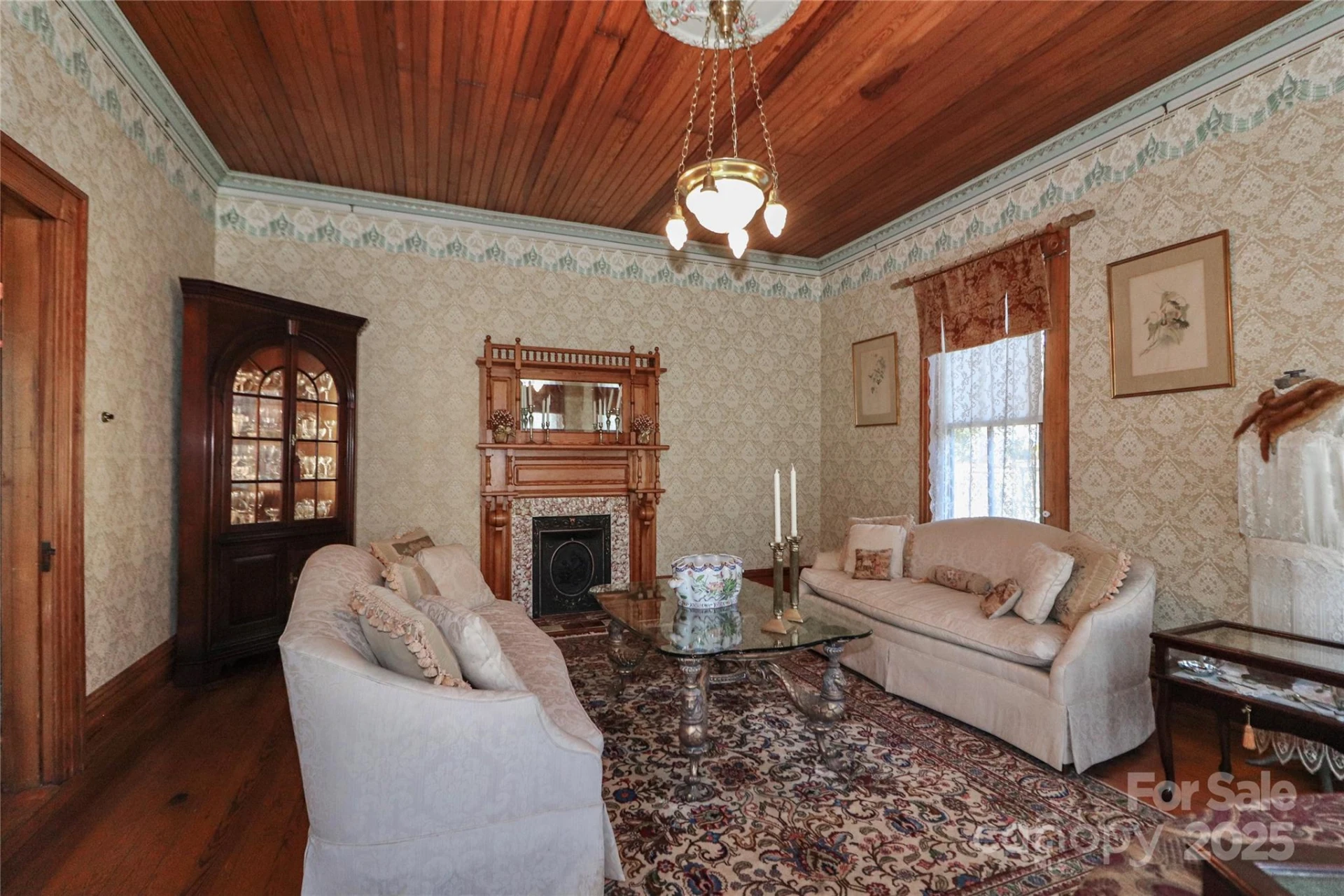 235 Walnut Street - Photo 11