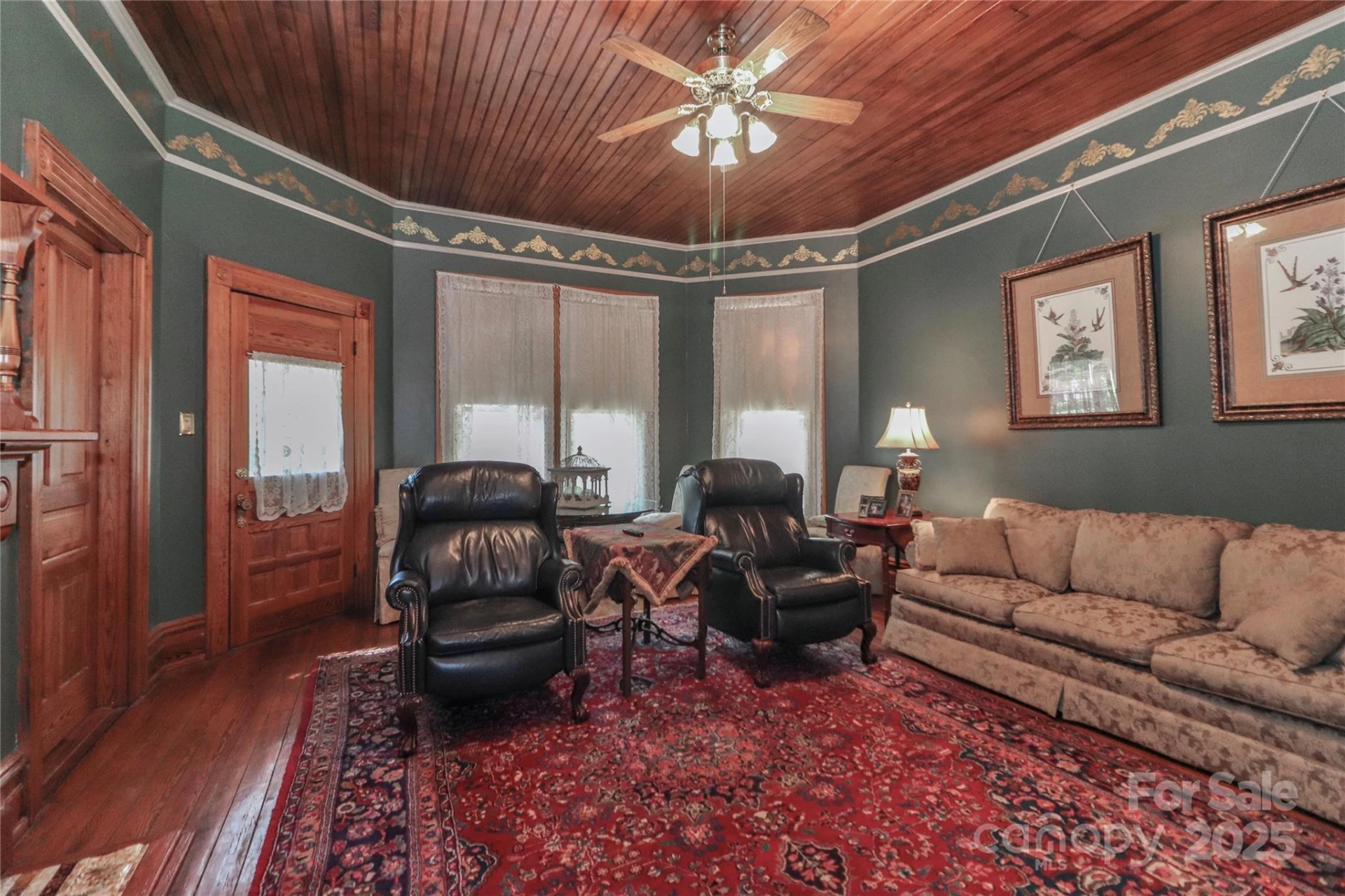 235 Walnut Street - Photo 13