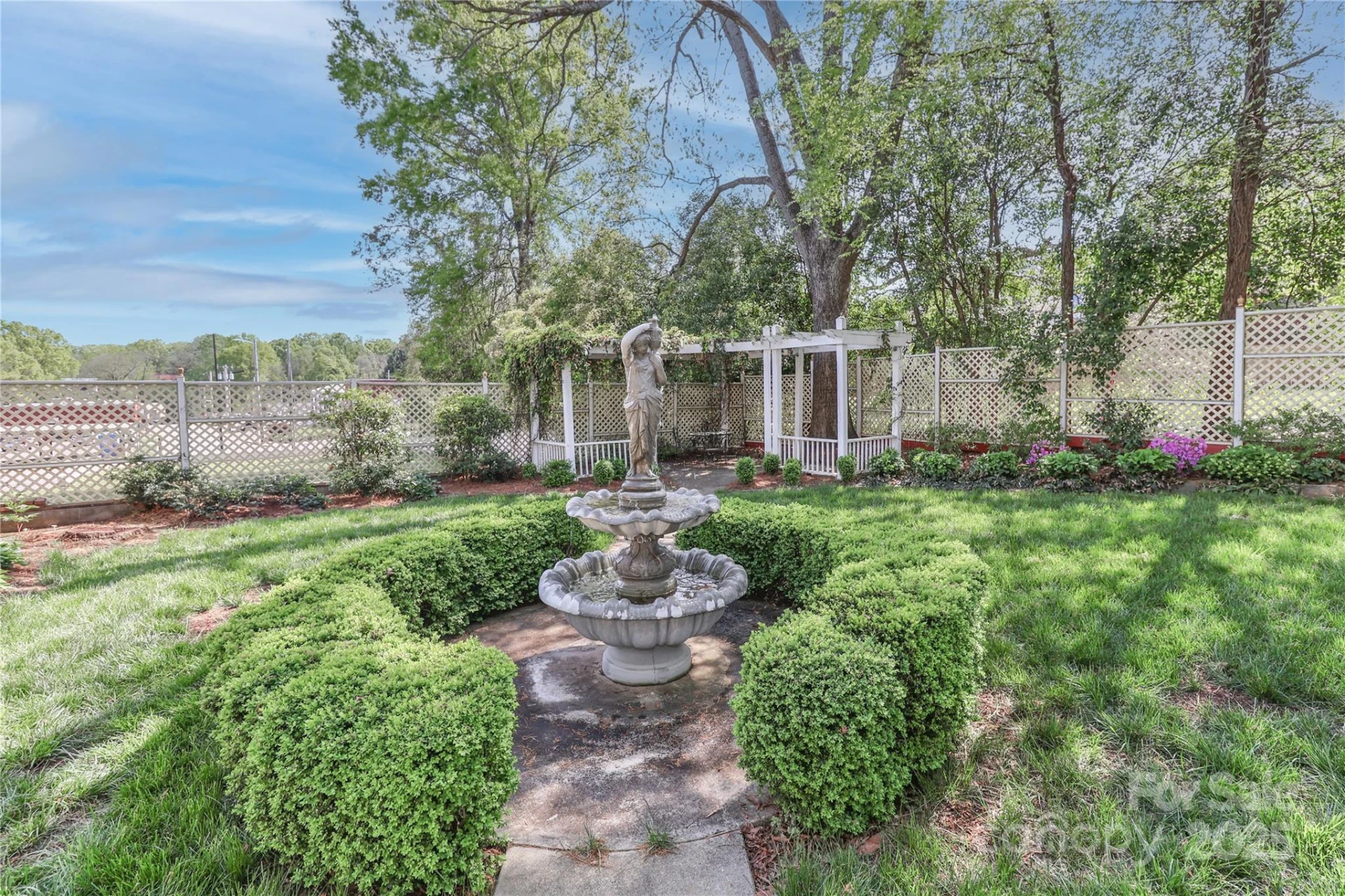 235 Walnut Street - Photo 43